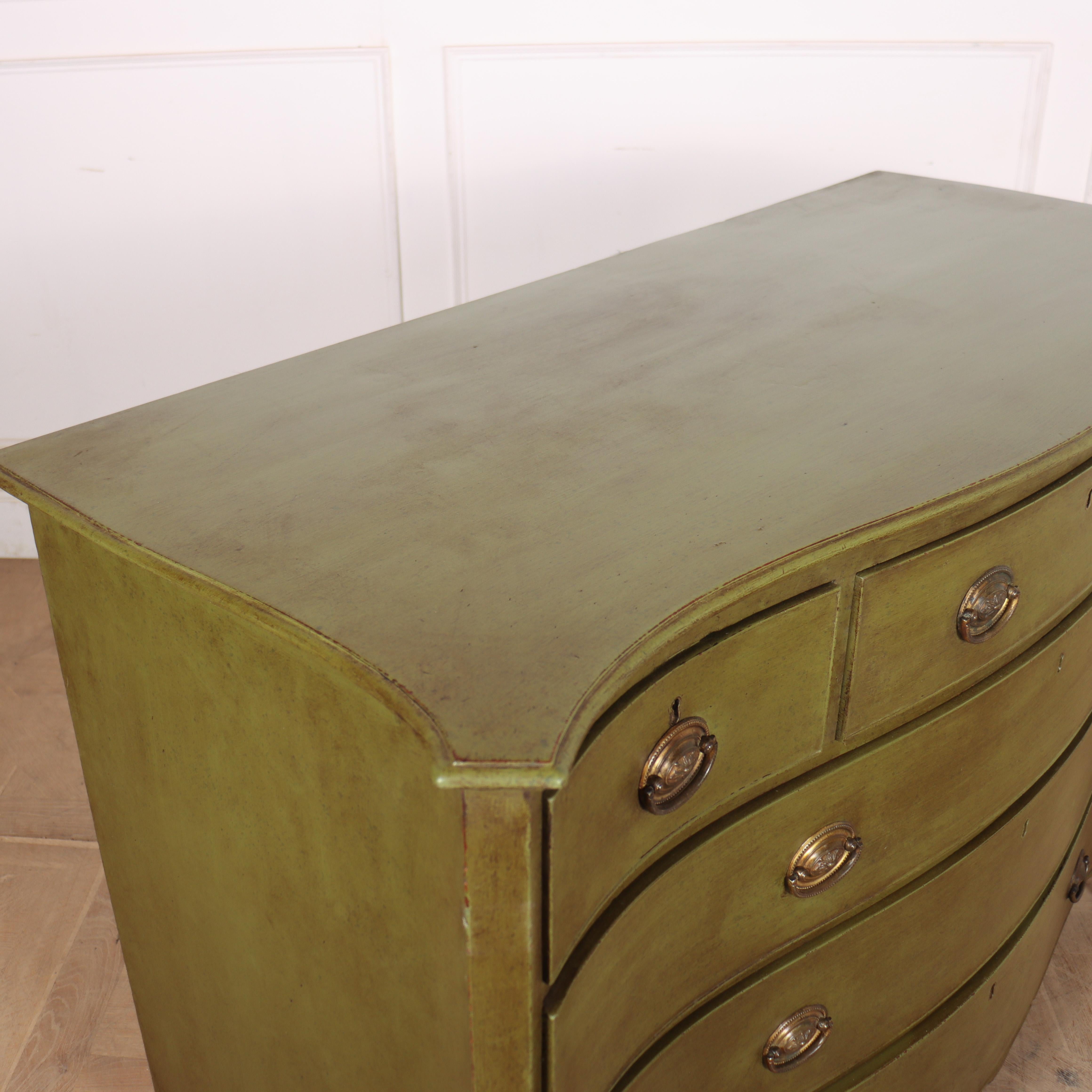 Commode inglese a serpentina in vendita 3