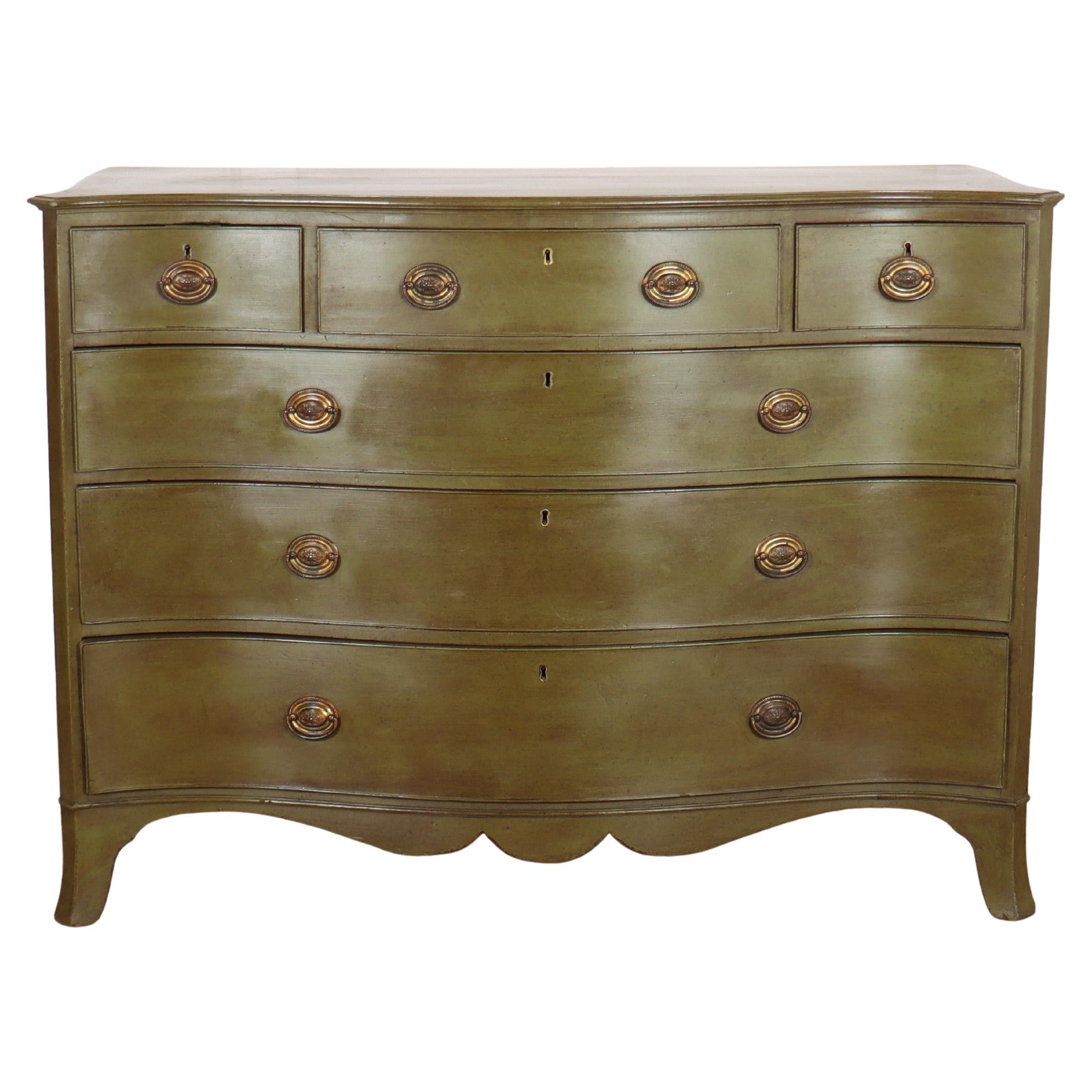 Commode serpentine à l'anglaise