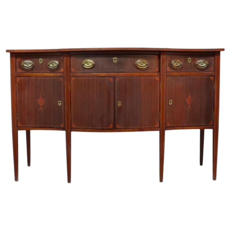 English Serpentine Hepplewhite Mahogany Banded & Inlaid Sideboard c1920