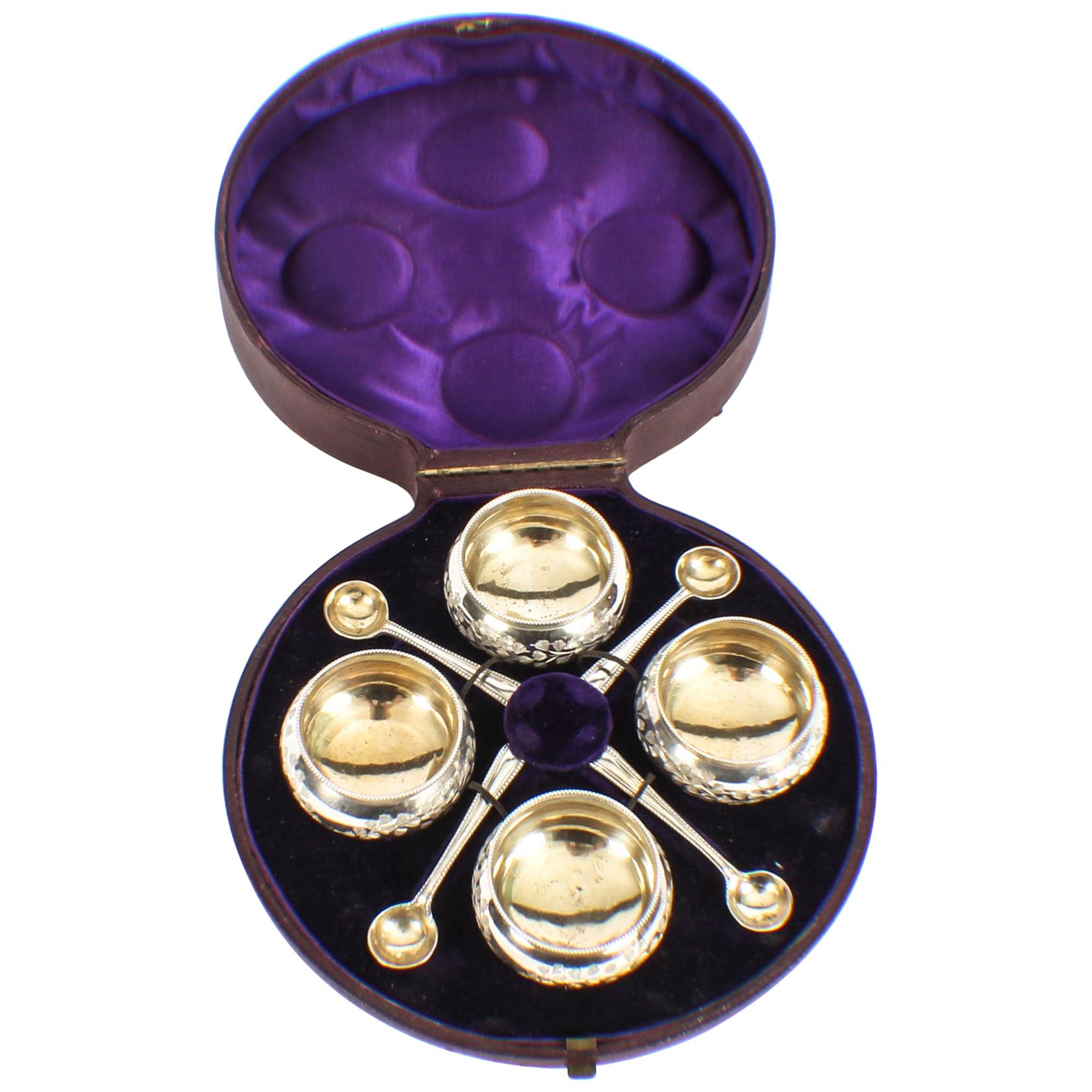 English Set of 4 Sterling Silver Salts 
Spoons HJ Lias 
Son, 19th Century