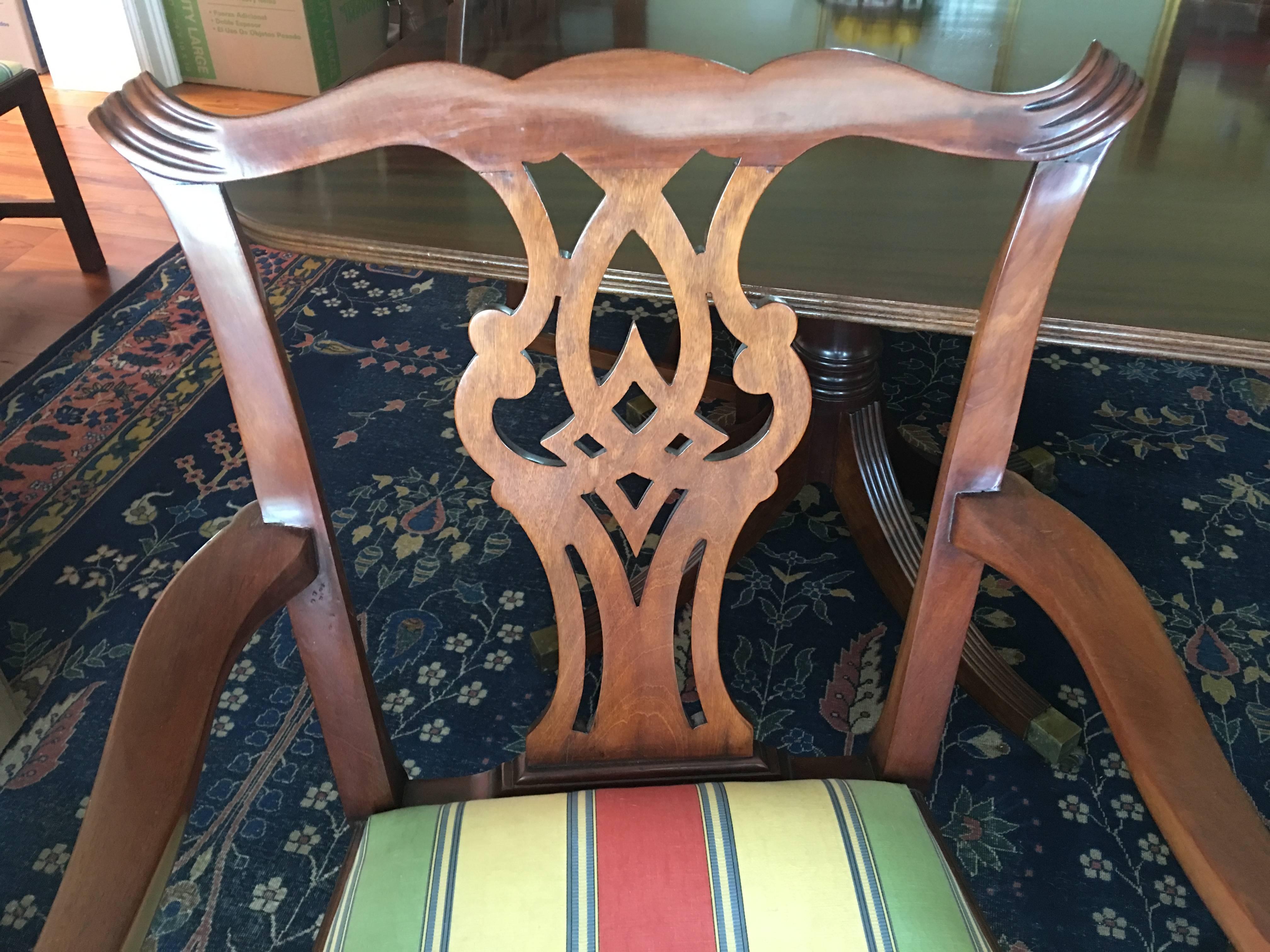 English Set of Eight Chippendale Style Mahogany Dining Room Chairs, circa 1870 5