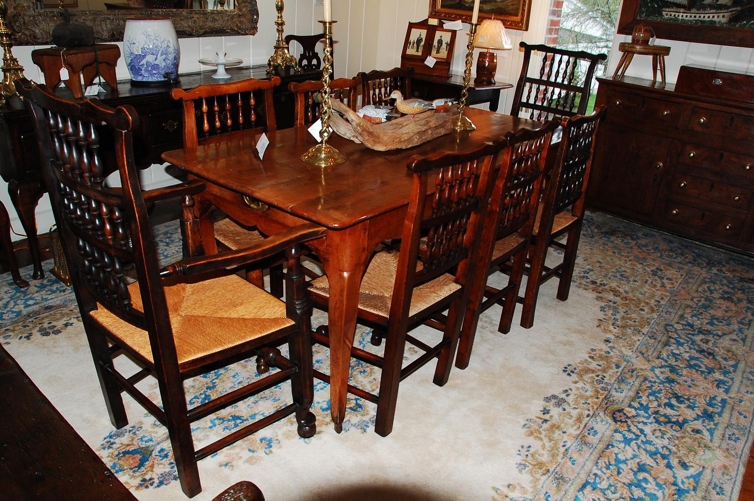 English Set of Eight  Elm Spindleback Chairs Early 19th C Two Arms and Six Sides For Sale 3