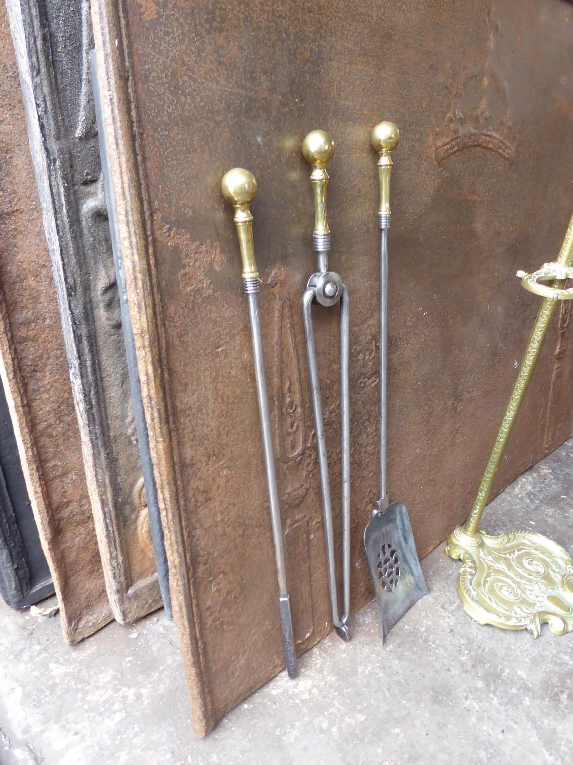 English Set of Fireplace Tools, Victorian Companion Set, 19th Century For Sale 4