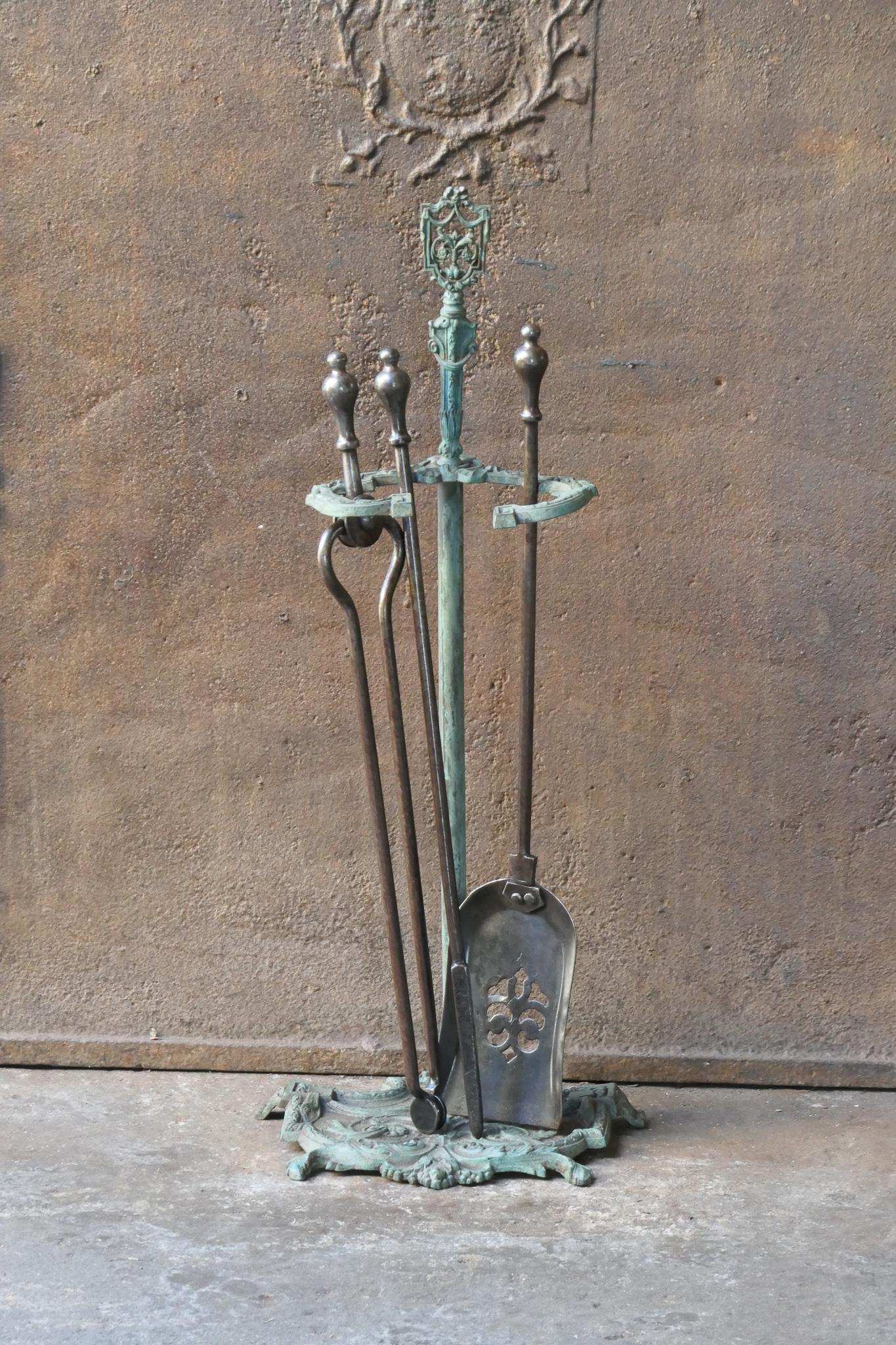 British English Set of Fireplace Tools, Victorian Companion Set, 19th Century For Sale