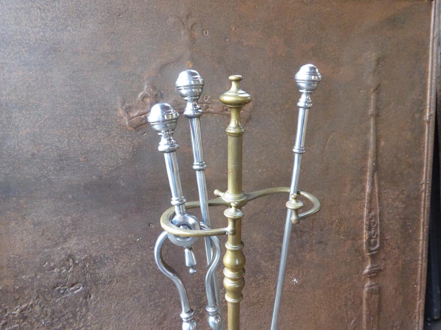 English Set of Fireplace Tools, Victorian Companion Set, 19th Century For Sale 1