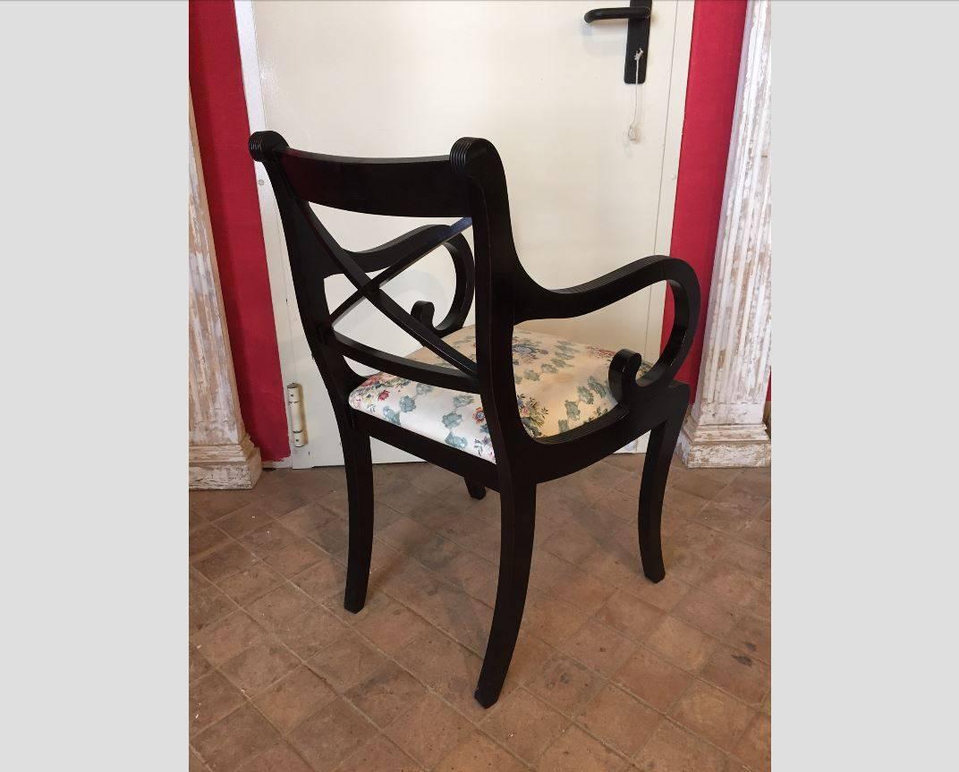 English Set of Six Regency Ebonized Chairs with Floral Fabric Seat from 1860s For Sale 1