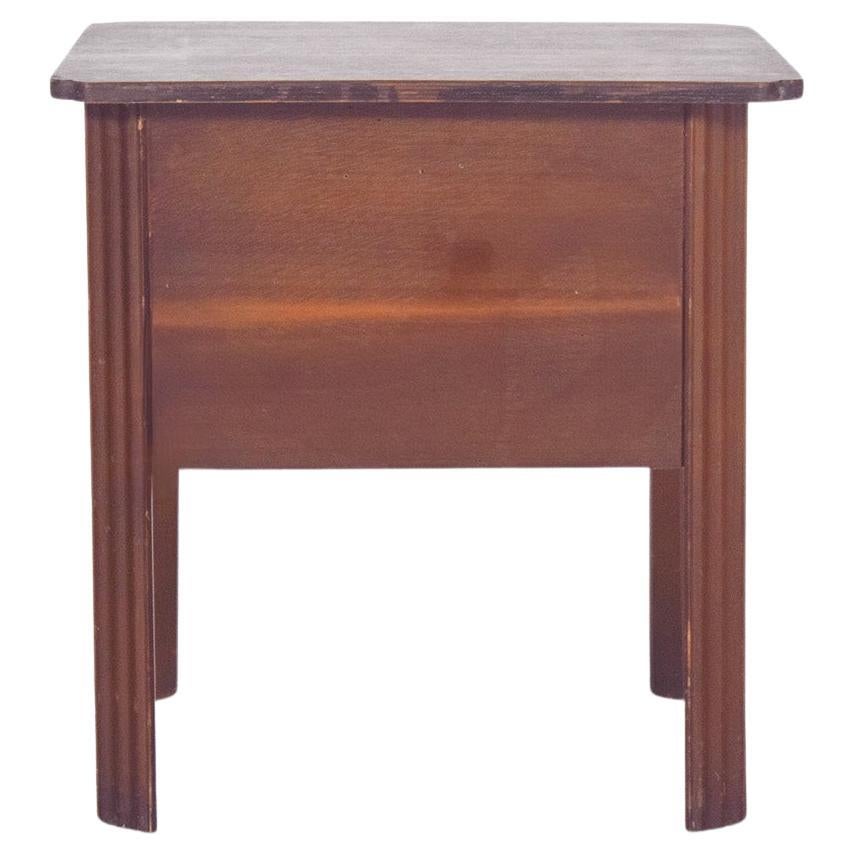 English Sewing Table in Wood en vente