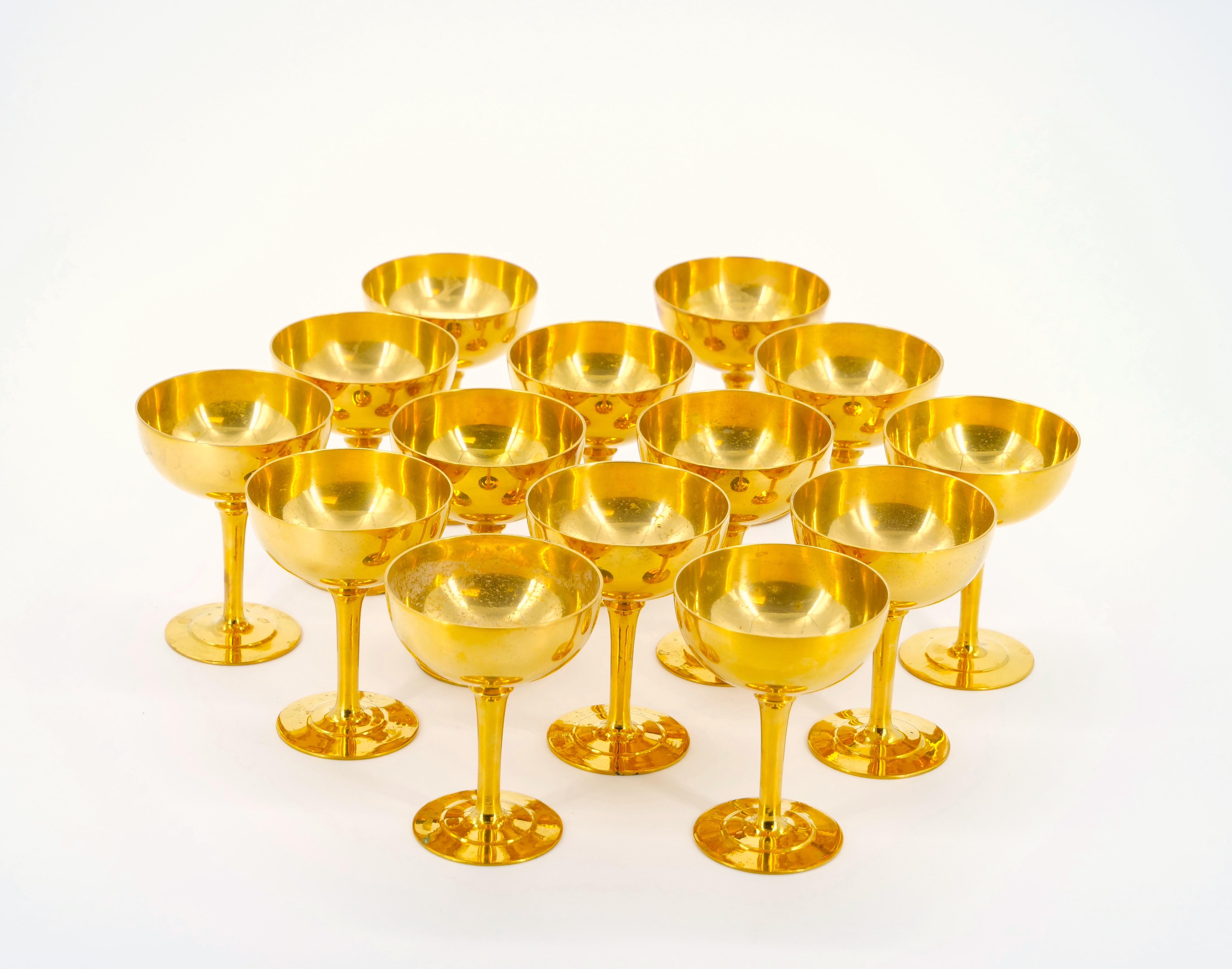 English Sheffield Gilt Champagne coupe / Wine Goblets Service / 14 People For Sale 2