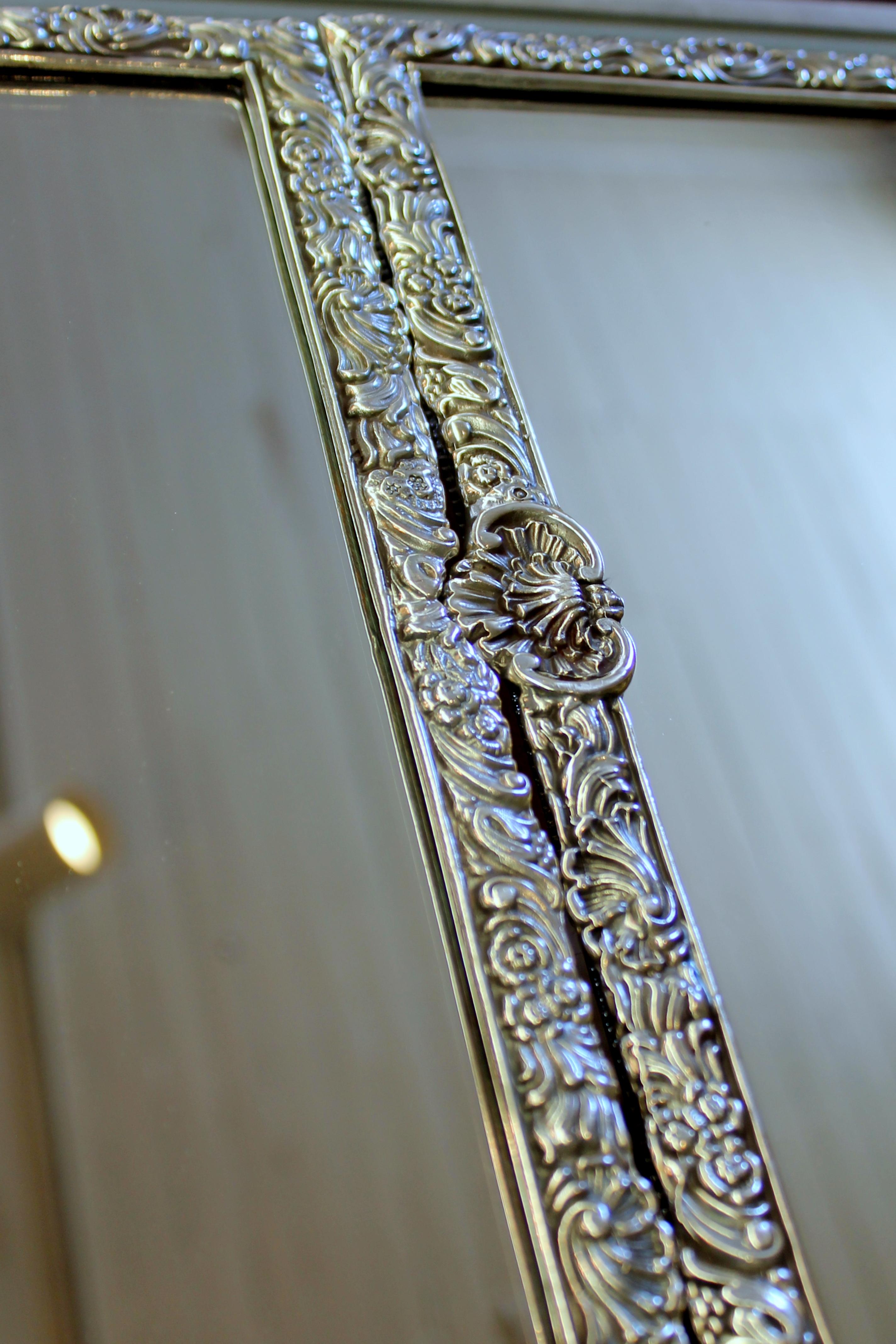 Hand-Crafted English Sheffield Silver Plate Repro, Rococo Style Three-Section Mirror Plateau