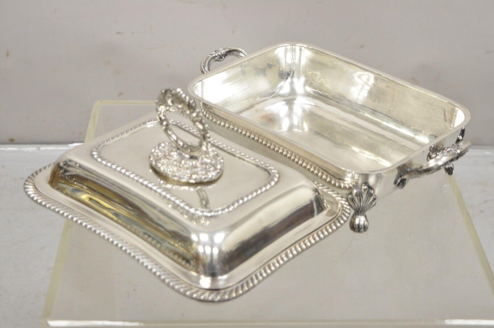 English Sheffield Victorian Silver Plated Lidded Food Warmer Serving Platter For Sale 7
