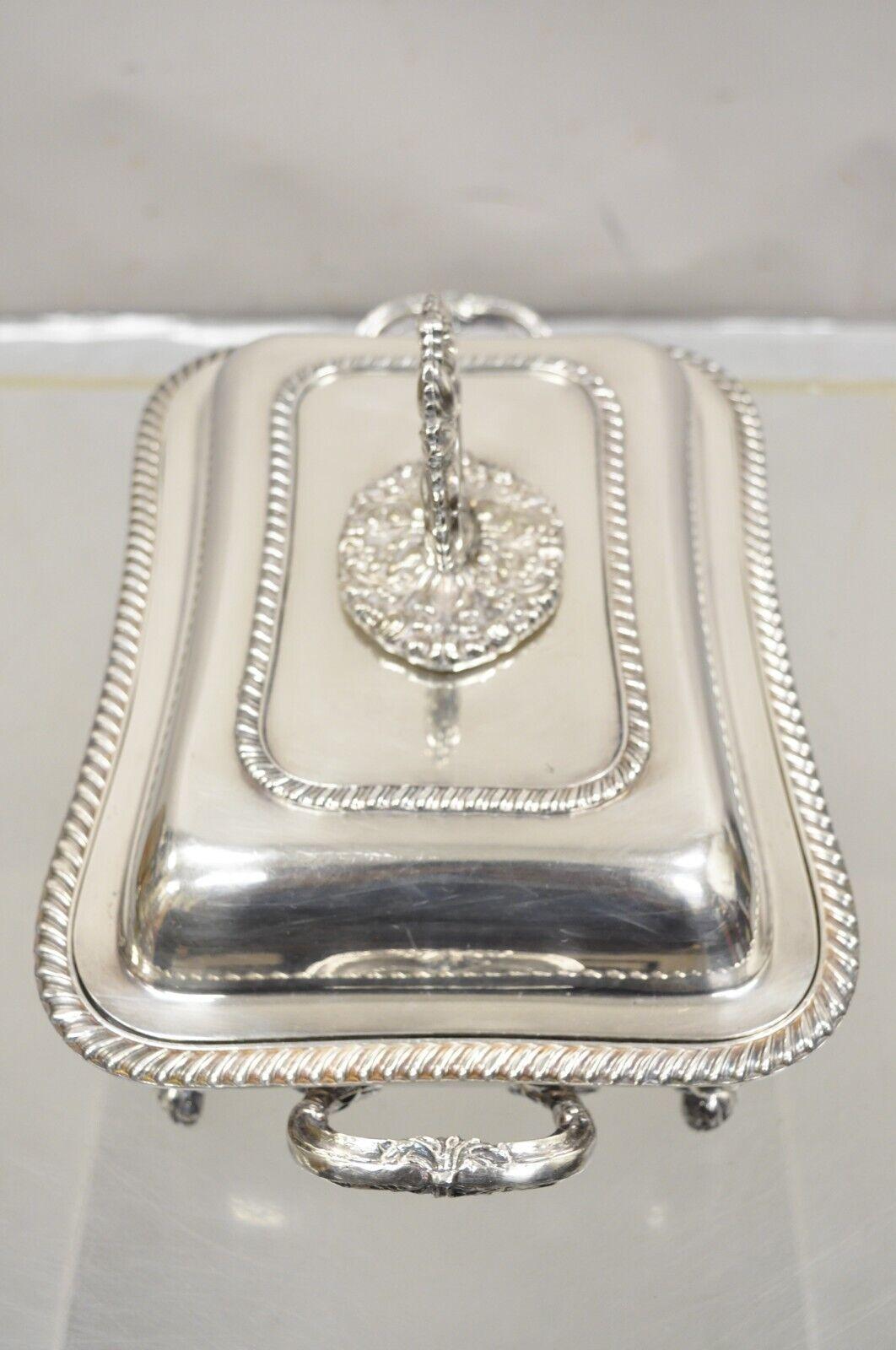 English Sheffield Victorian Silver Plated Lidded Food Warmer Serving Platter For Sale 3