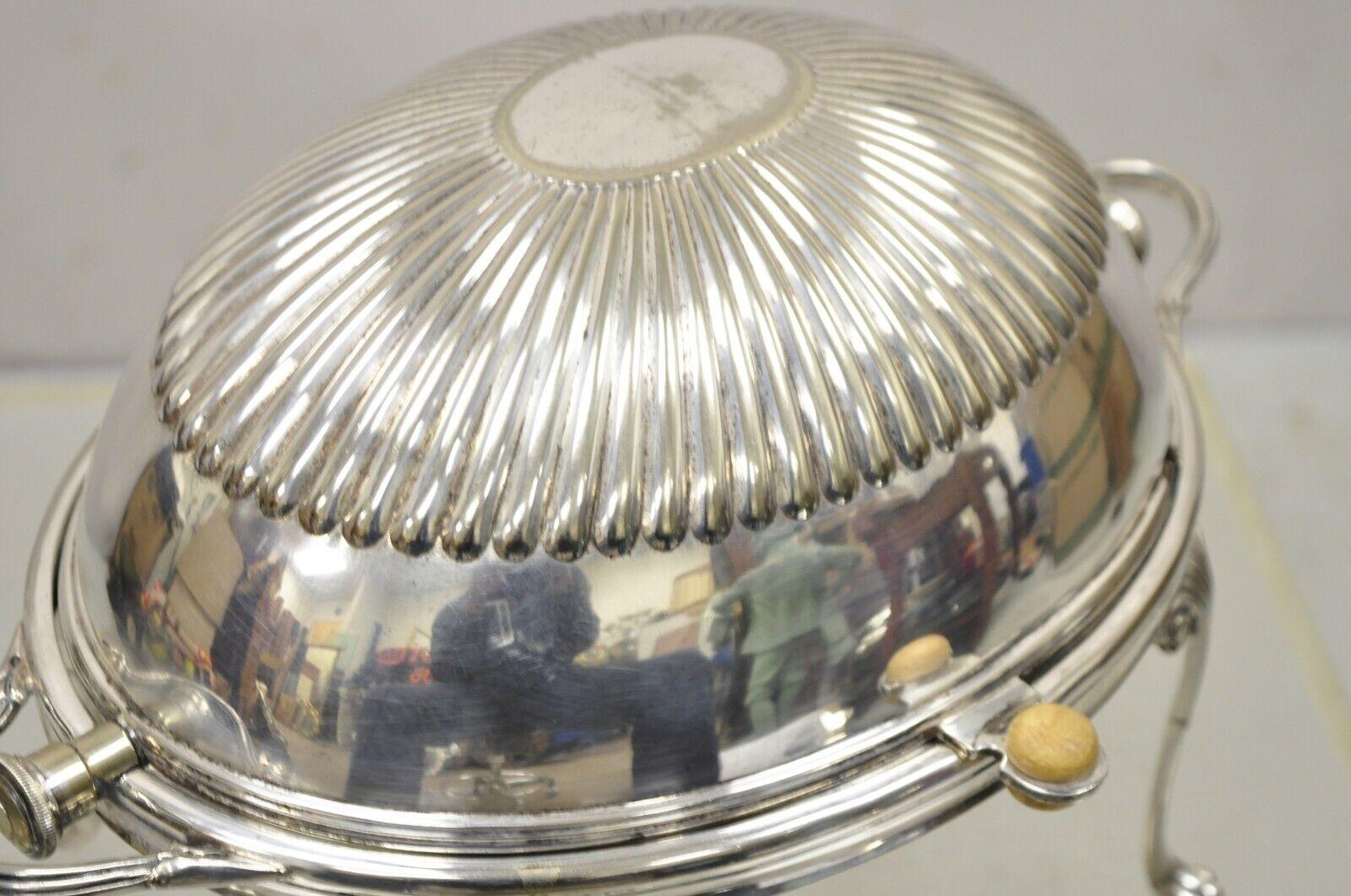 English Sheffield Victorian Silver Plated Rotating Dome Serving Dish Warmer In Good Condition For Sale In Philadelphia, PA