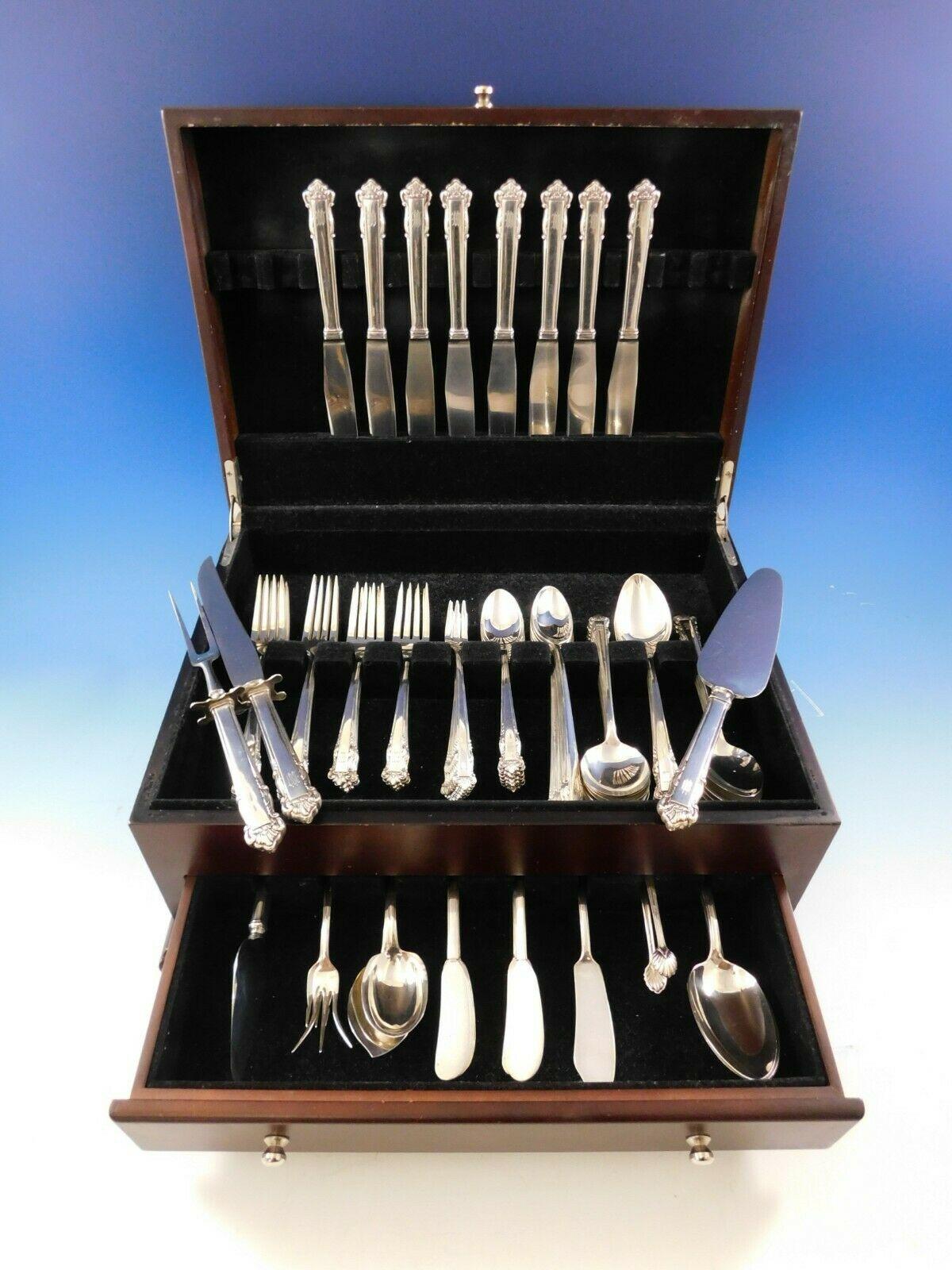 English Shell by Lunt sterling silver flatware set, 84 pieces. This set includes:

8 knives, 8 3/4
