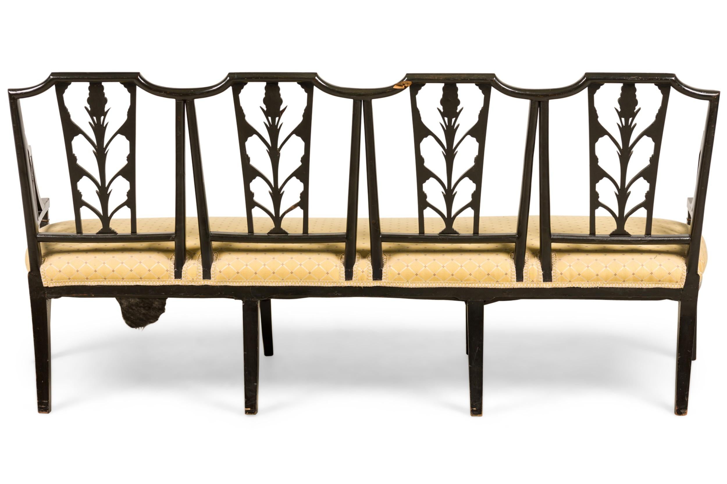 Causeuse English Sheraton laquée noire Bon état - En vente à Queens, NY