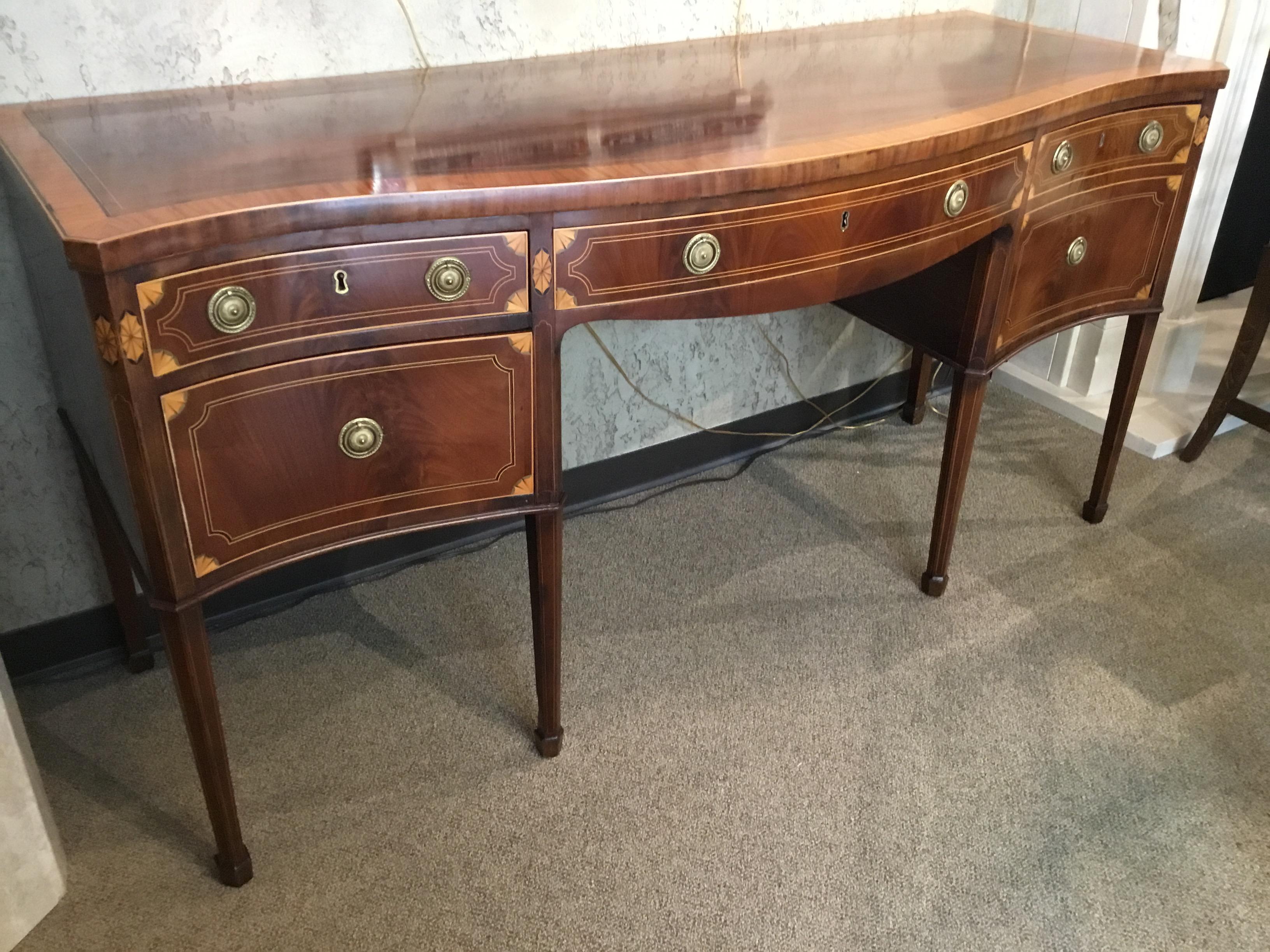 English Sheraton-Style Buffet/Sideboard Flame Mahogany with Satinwood and Ebony For Sale 4