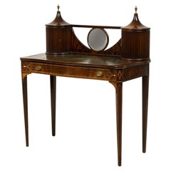 Tocador / Escritorio Inglés de Caoba Estilo Sheraton