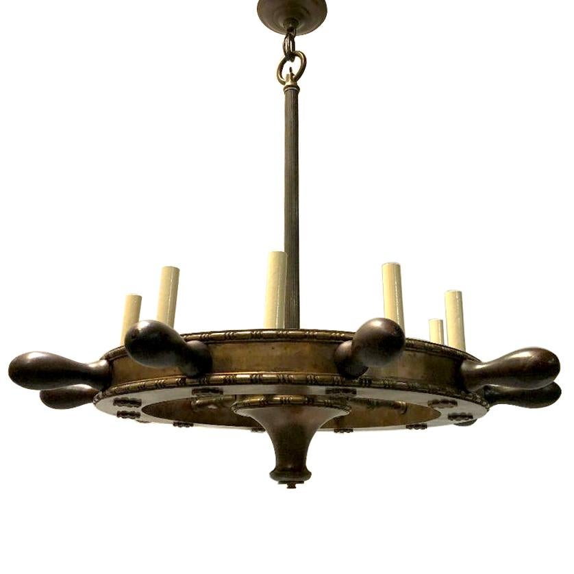 English Ship Wheel Chandelier In Good Condition For Sale In New York, NY