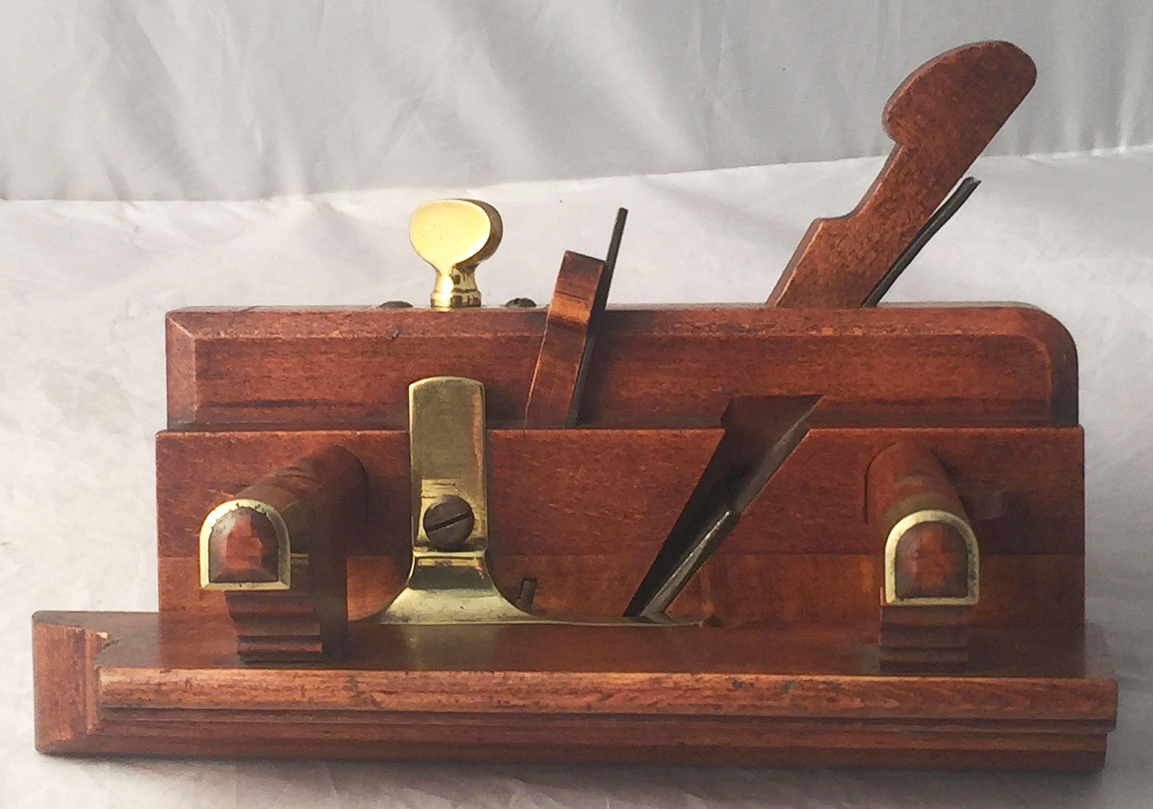 English Shipwright's or Carpenter's Sash Fillister Plane by Atkin and Sons For Sale 8