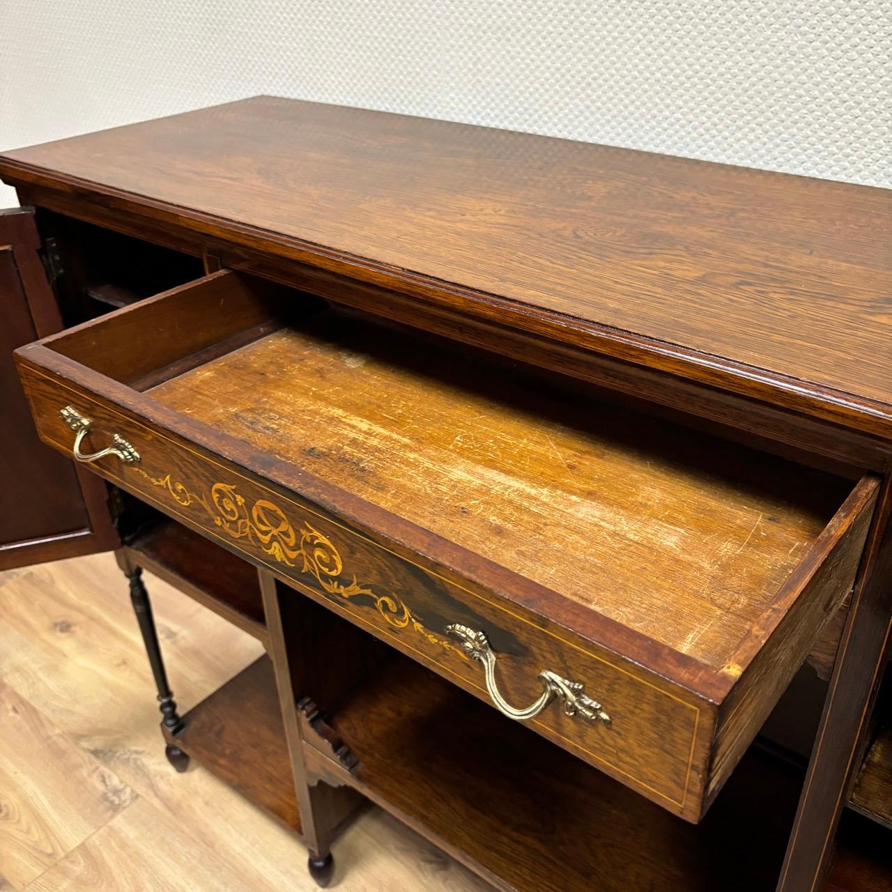Enfilade anglais vers 1900  palissandre avec incrustations de buis 9