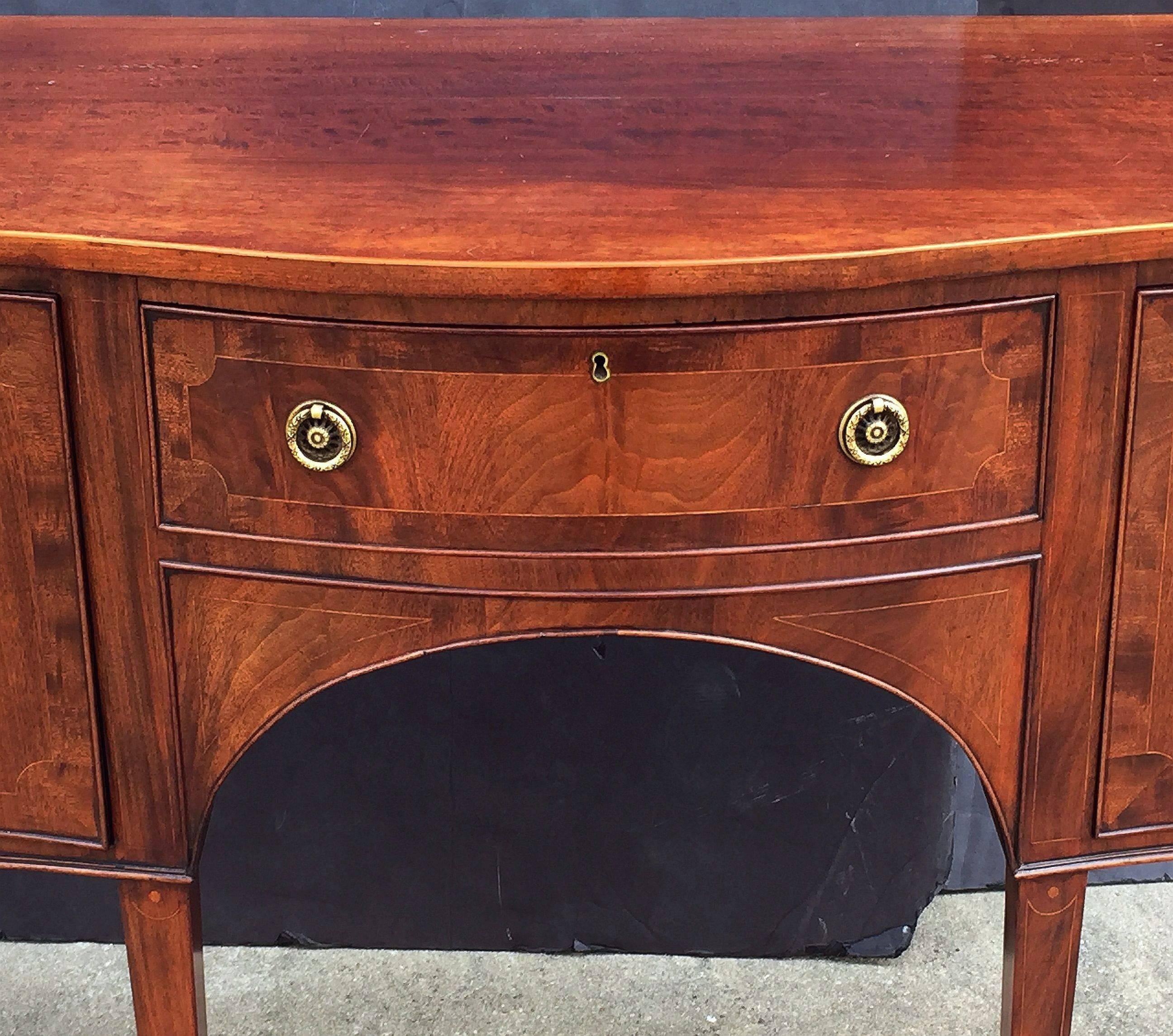 English Sideboard Console of Inlaid Flame Mahogany in the Sheraton Style 1
