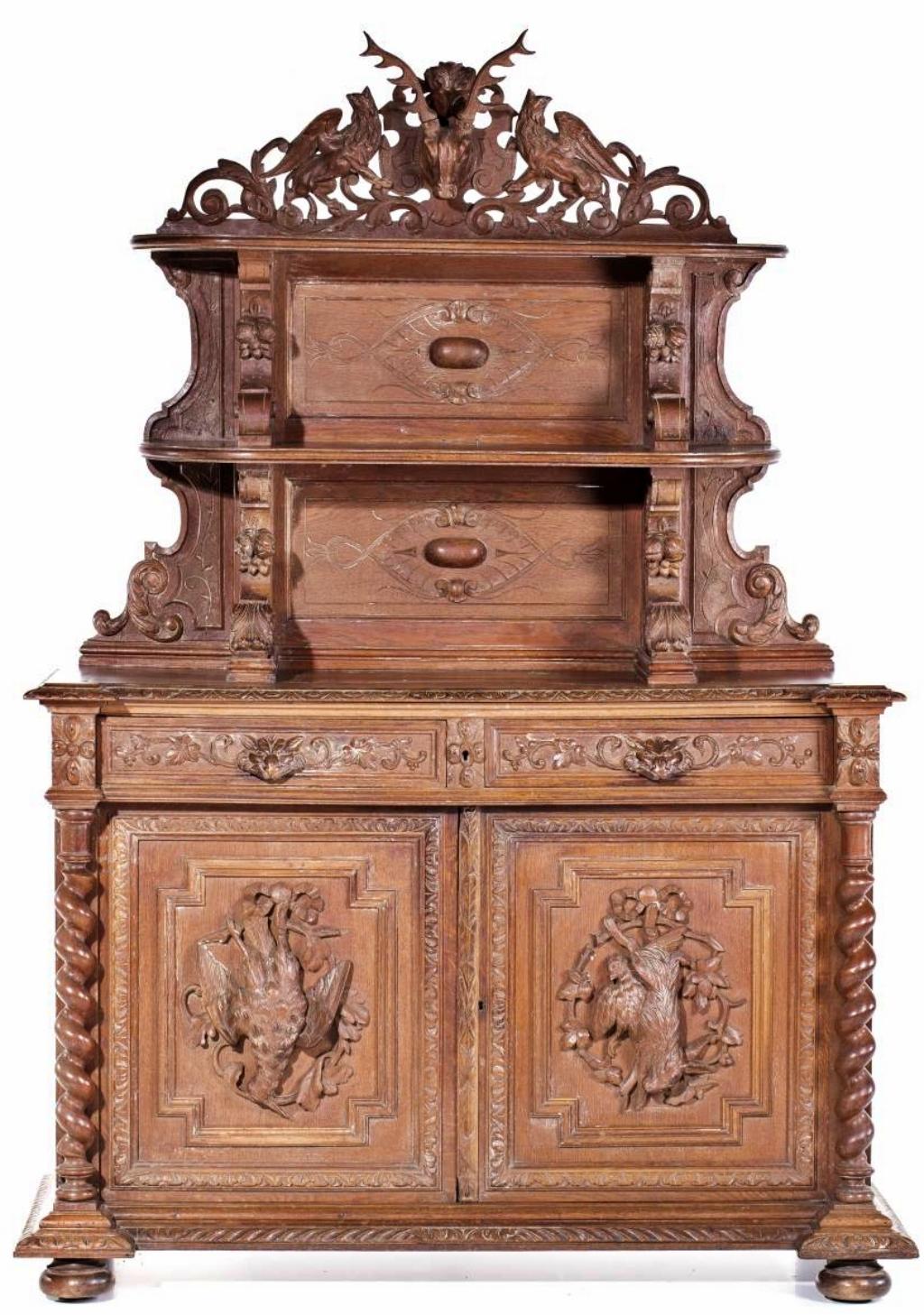 English sideboard Furniture Henry II
19th century
in carved oakwood.
With 2 shelves, 2 drawers and 2 doors.
Defects
Dimensions: 207 x 140 x 61 cm.