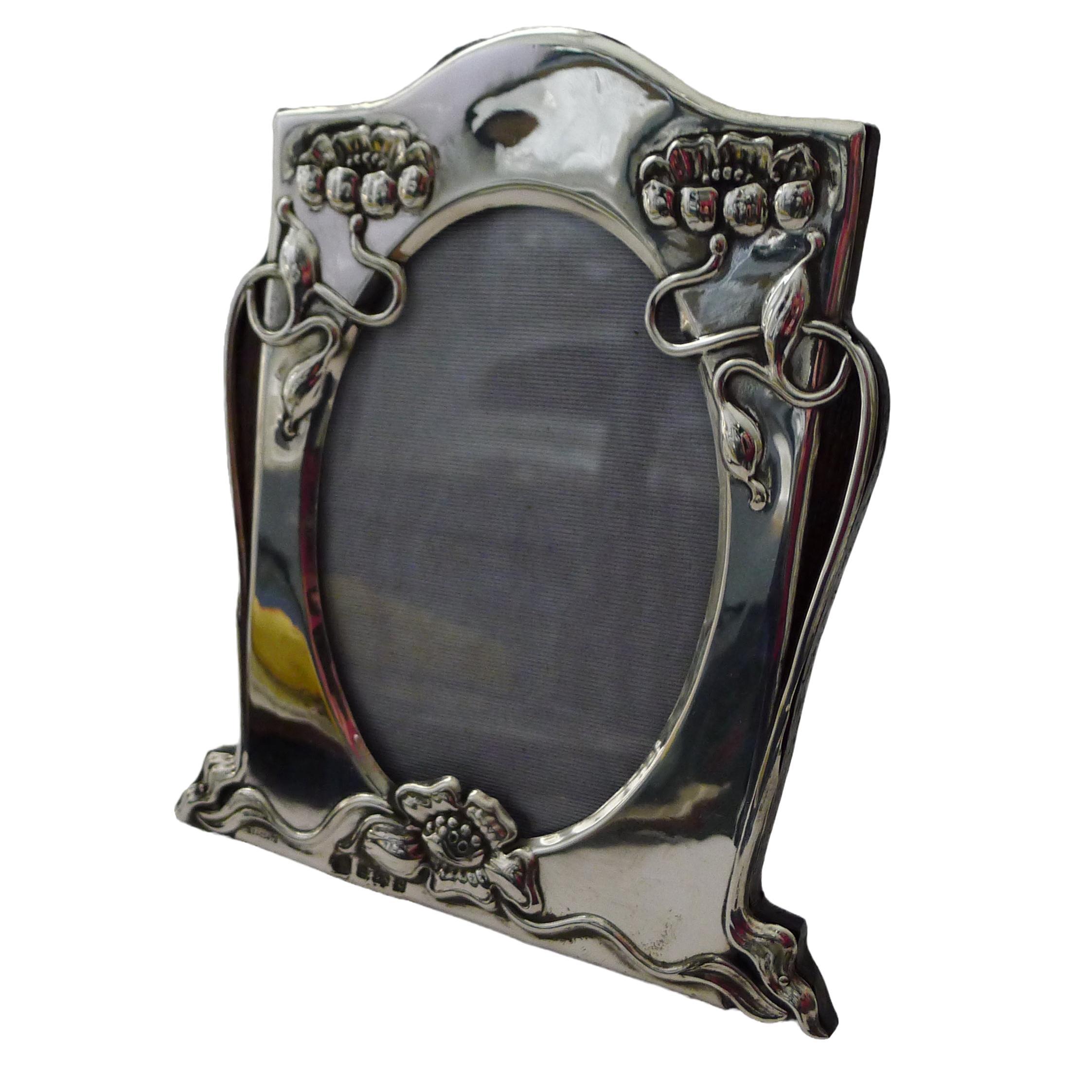 English Silver Art Nouveau Picture Frame - 1902 For Sale