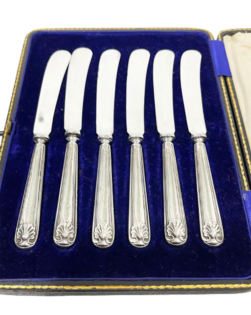 English Silver Butter Knifes by Maxfield & Sons Ltd, Sheffield 1913 In Good Condition For Sale In Delft, NL