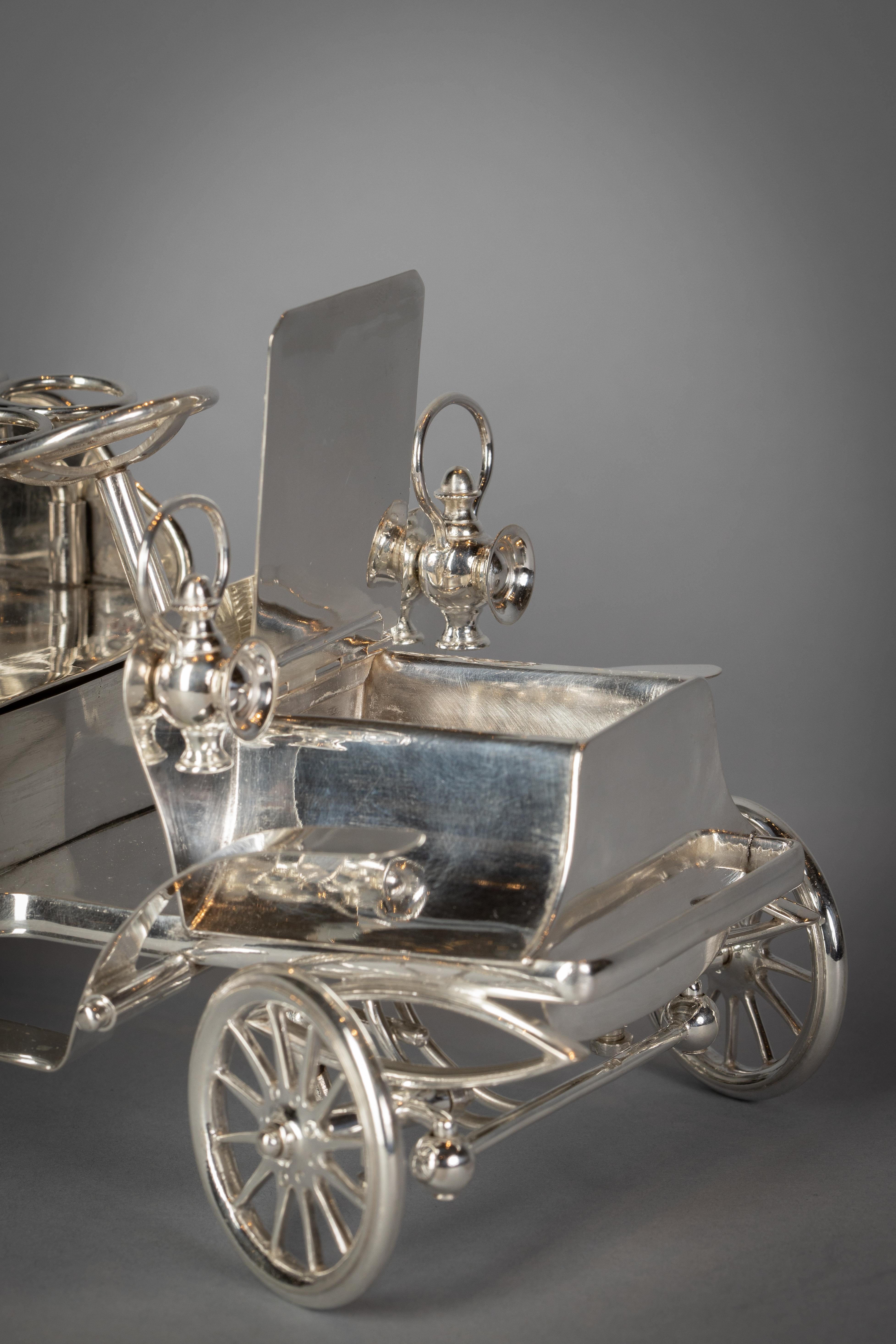 Englischer Zigarrenhalter aus Silber für Autos im Zustand „Gut“ im Angebot in New York, NY