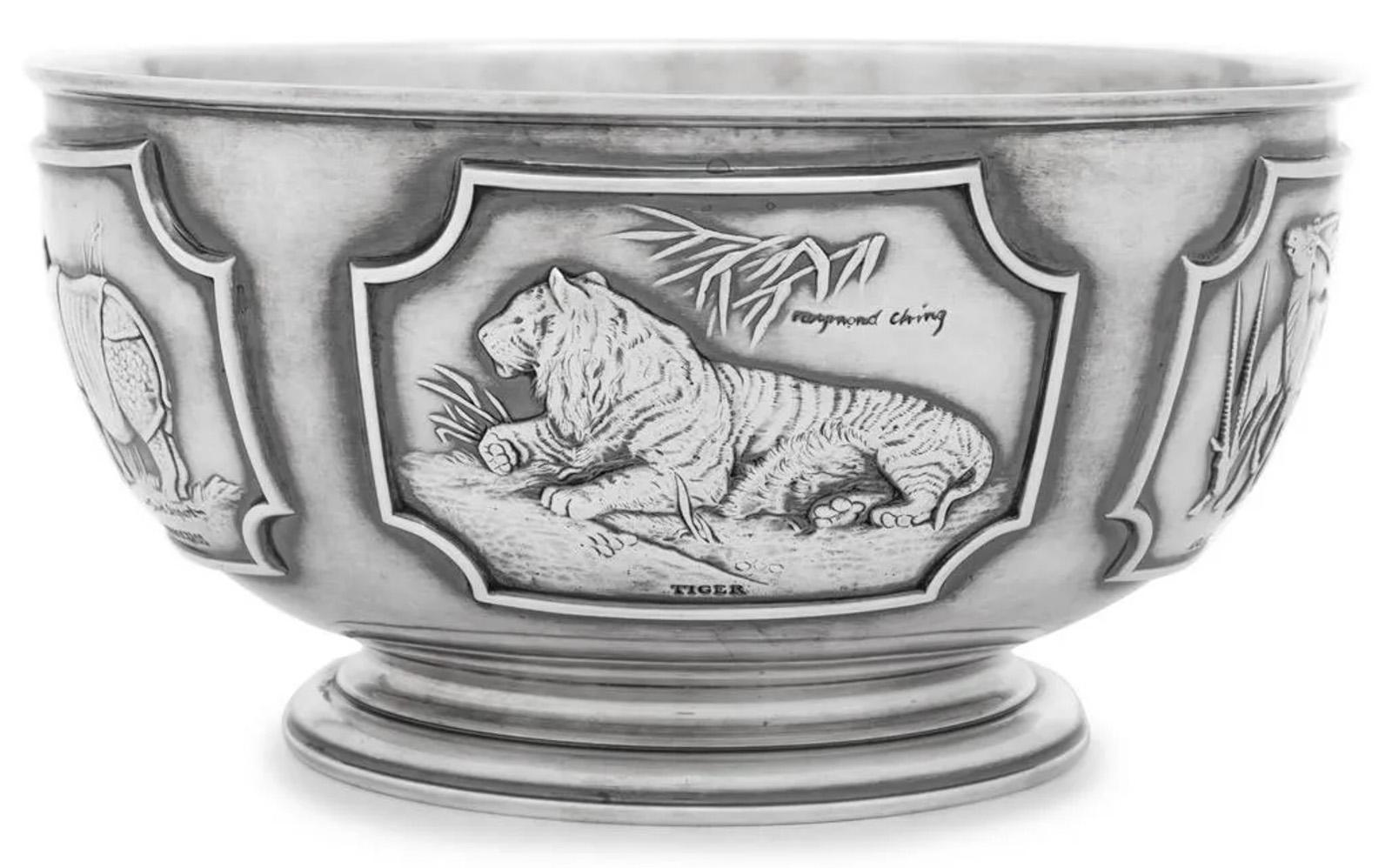 English Silver Endangered Wildlife Center Bowl In Good Condition For Sale In Salt Lake City, UT