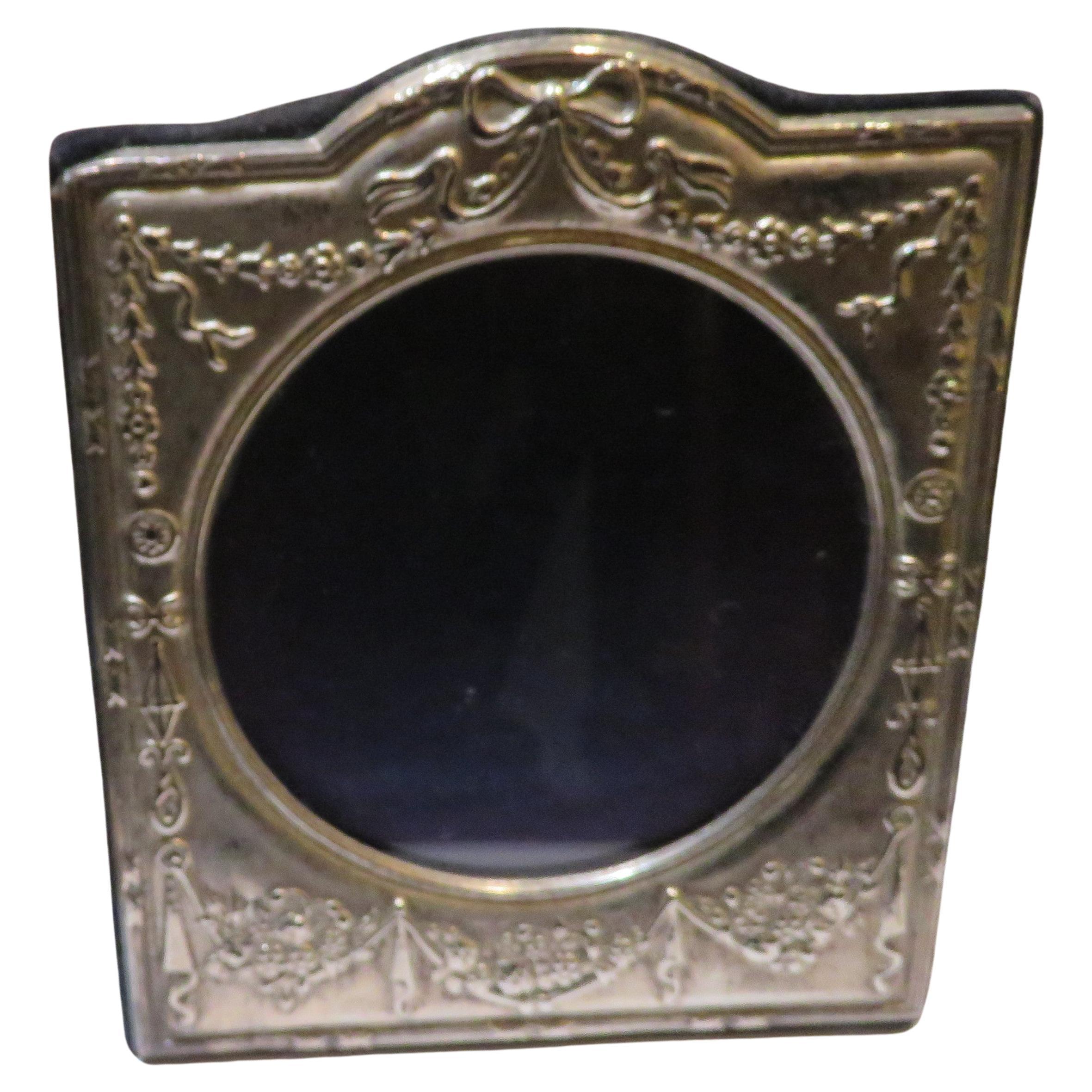 English Silver Estate Kitney & Co Silversmith Rococo Hammered Photo Frame