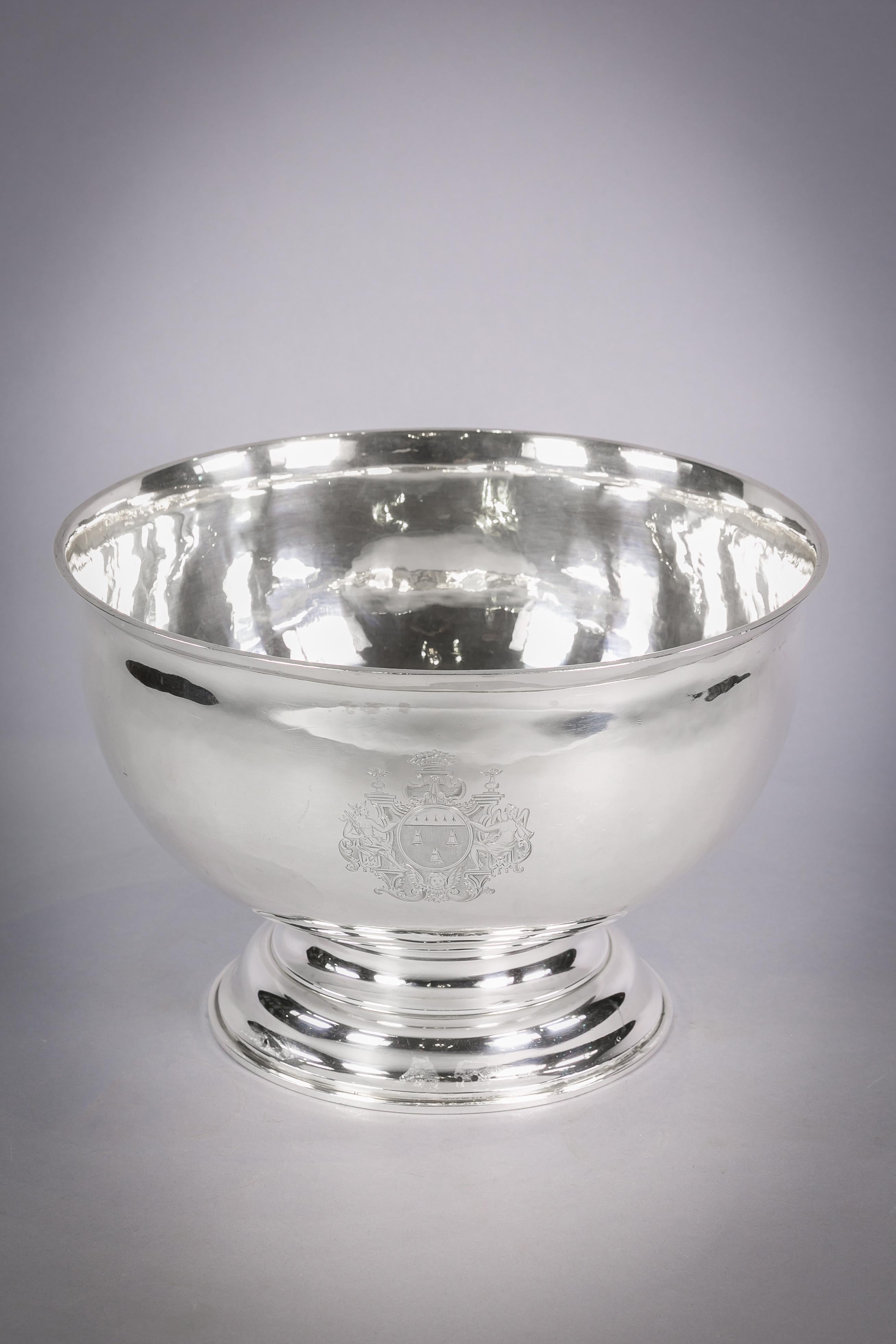 Early 20th Century English Silver Georgian Style Punchbowl For Sale