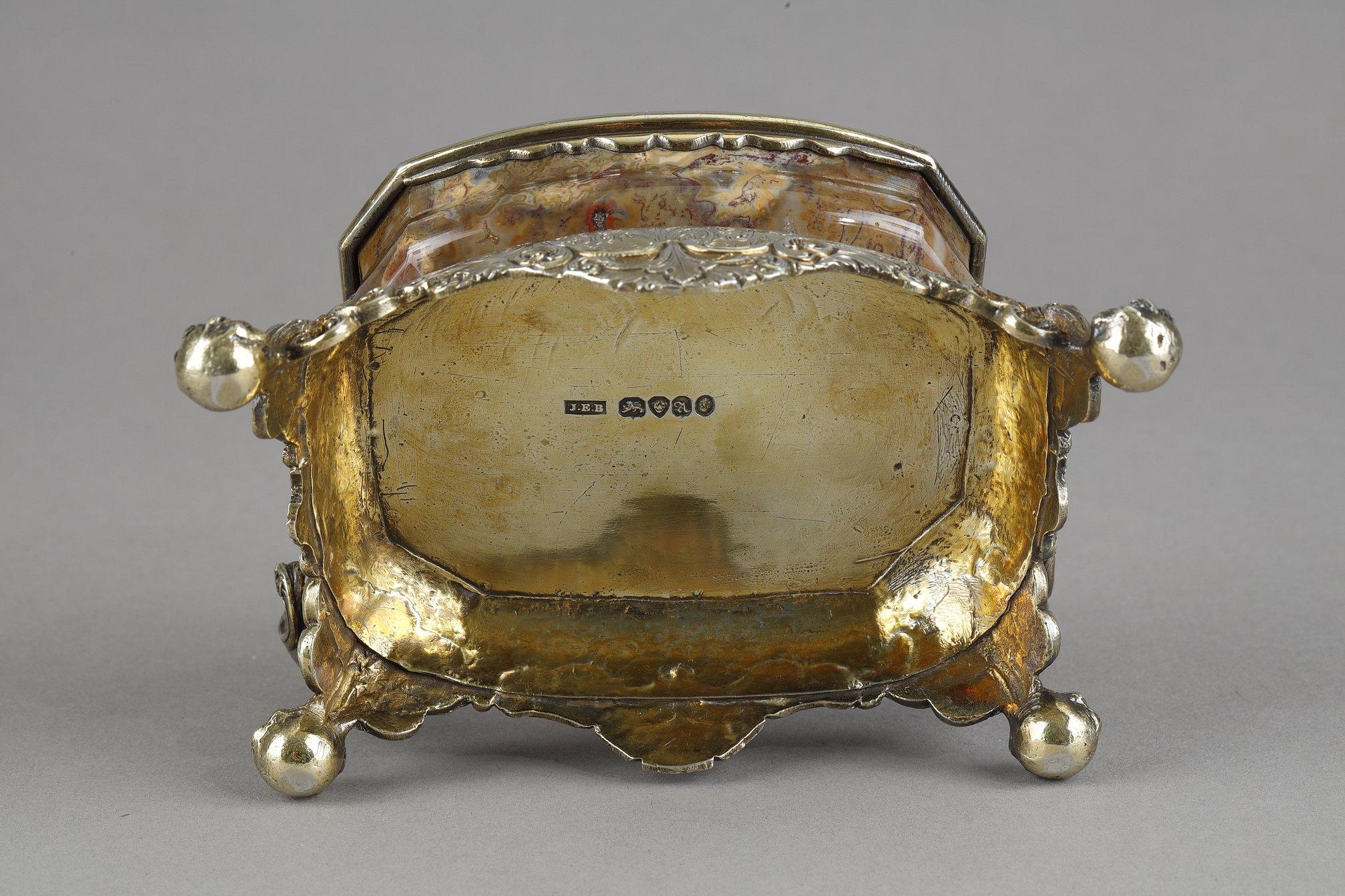 Englisches, silbervergoldetes Tintenfass aus Achat, um 1830 im Angebot 10