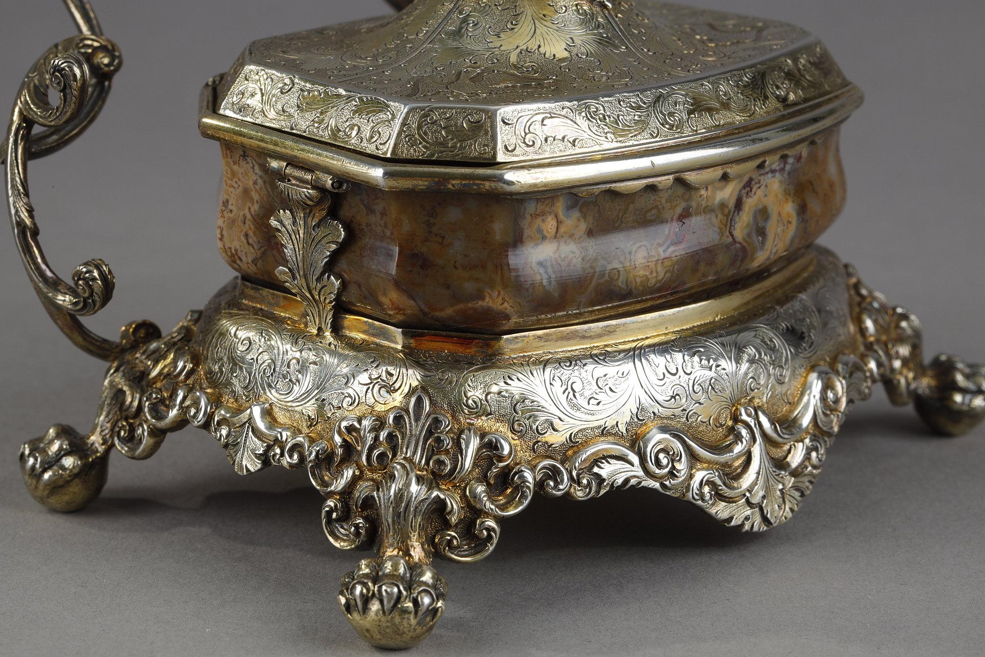 English Silver-Gilt and Agate Inkstand, circa 1830 In Good Condition For Sale In Paris, FR