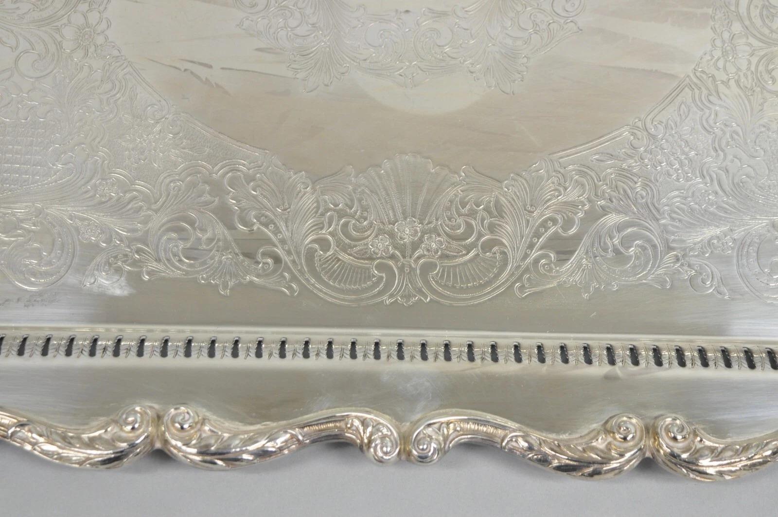 English Silver Large Victorian Silver Plated Rectangular Serving Platter Tray In Good Condition For Sale In Philadelphia, PA