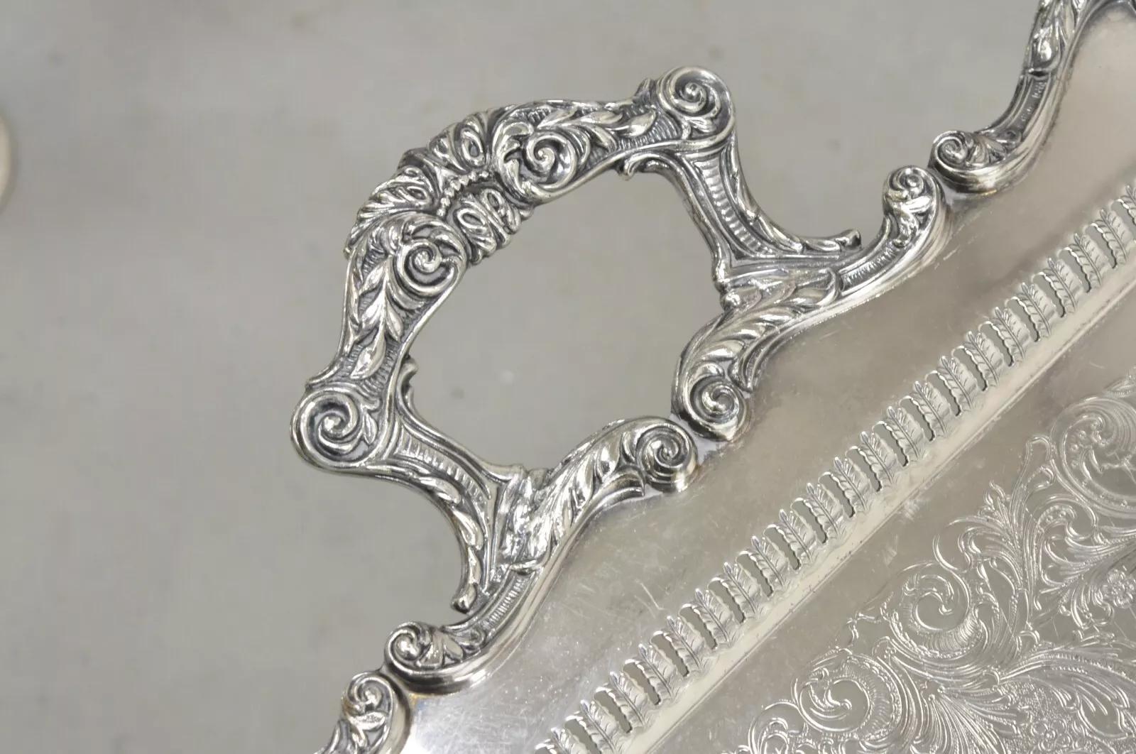Bandeja de plata ornamentada victoriana grande de English Silver Mfg Victoriano en venta