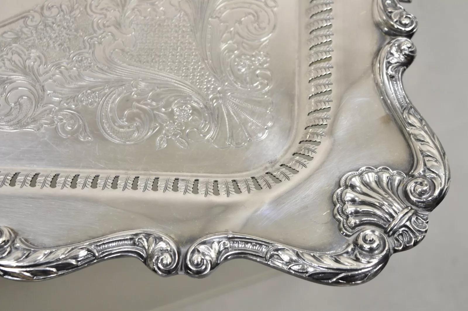 Bandeja de plata ornamentada victoriana grande de English Silver Mfg Chapado en plata en venta