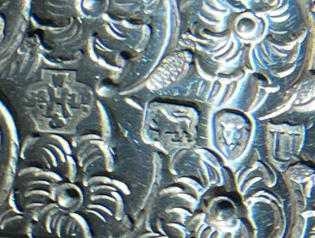 Inglese Portatovaglioli d'argento inglesi di William Hutton & Sons, 1895 in vendita