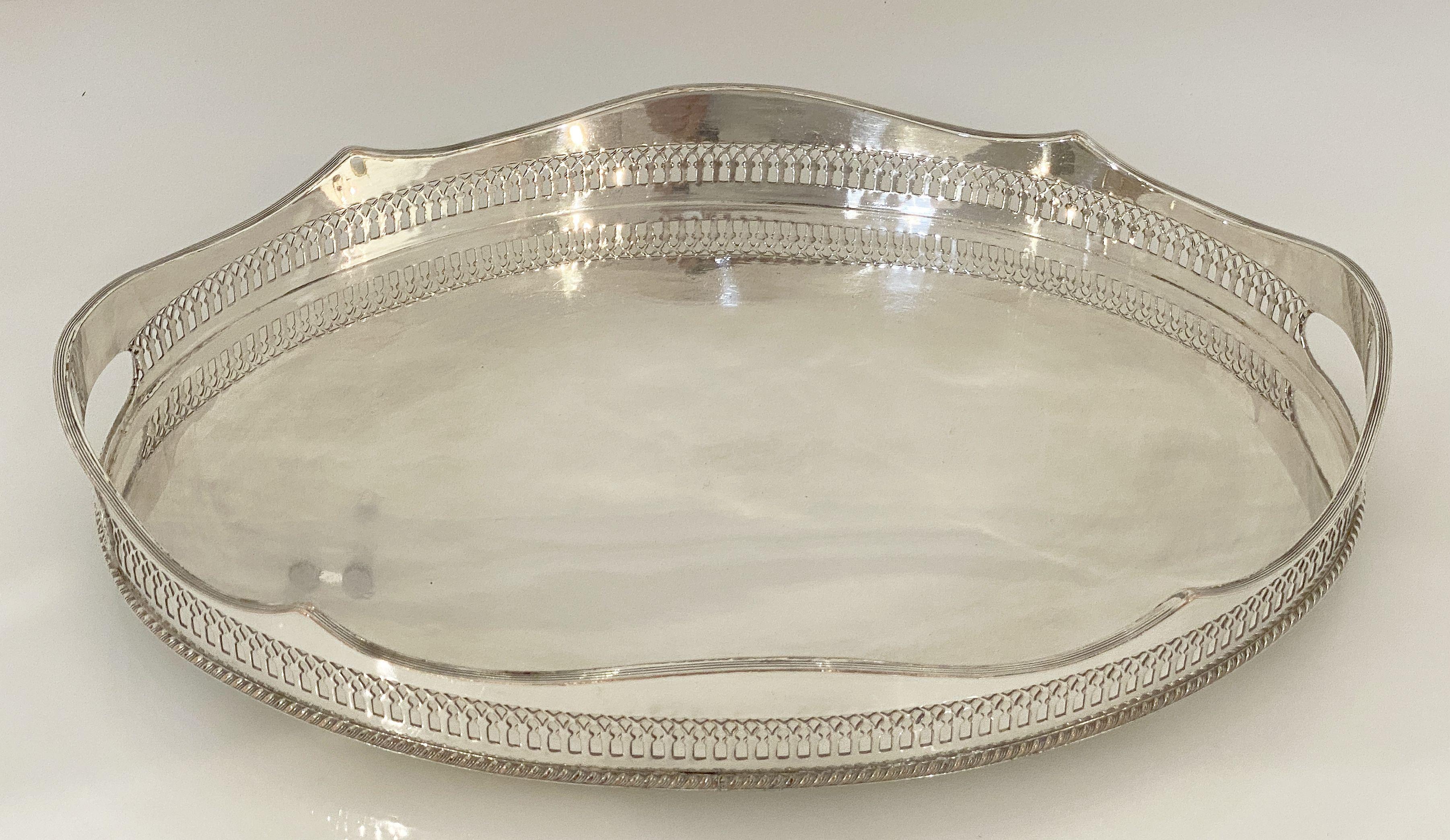 English Silver Oval Gallery Serving or Drinks Tray For Sale 4