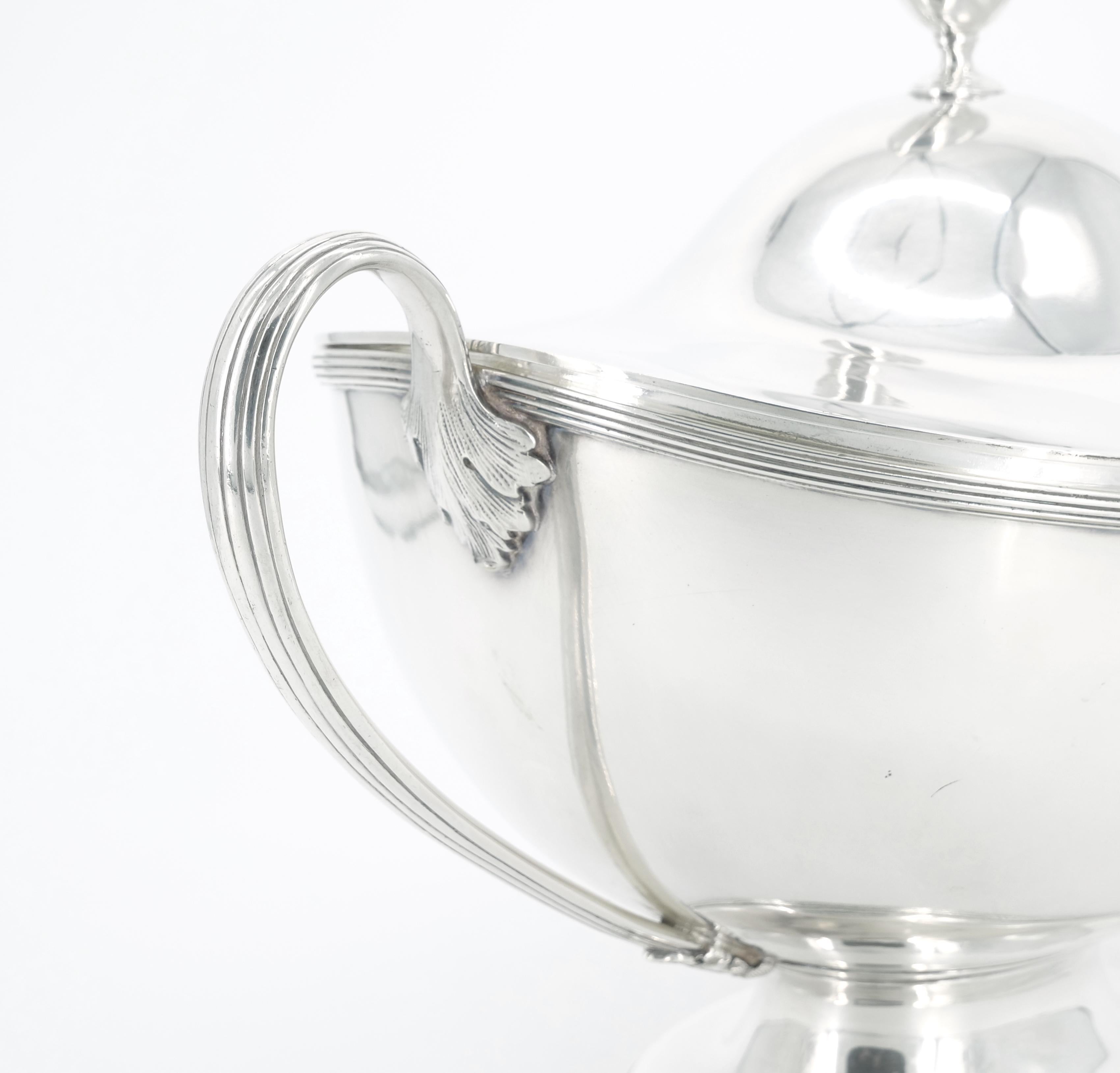 English Silver Plate Boat Shape Covered Tureen For Sale 8