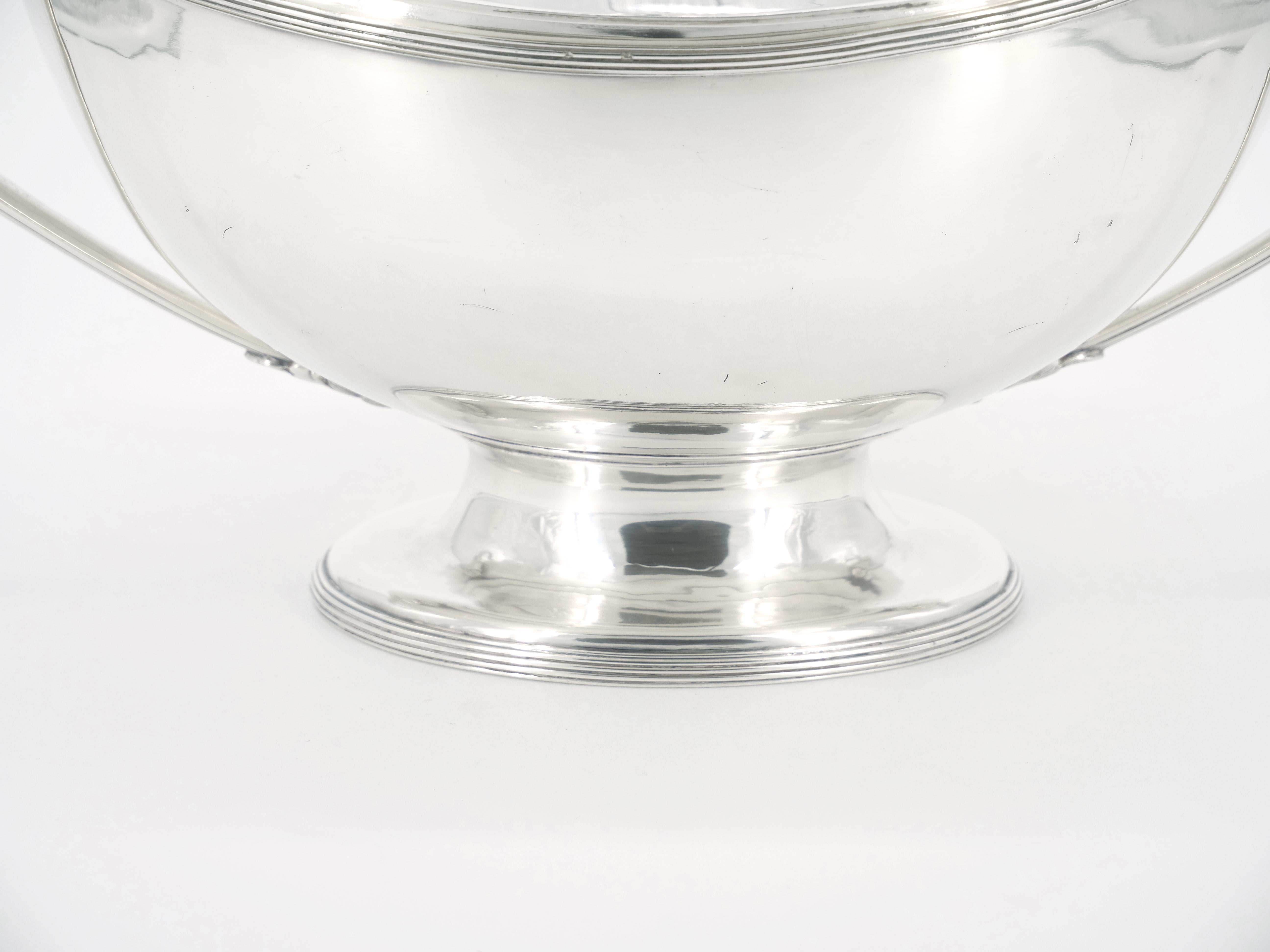 English Silver Plate Boat Shape Covered Tureen For Sale 2