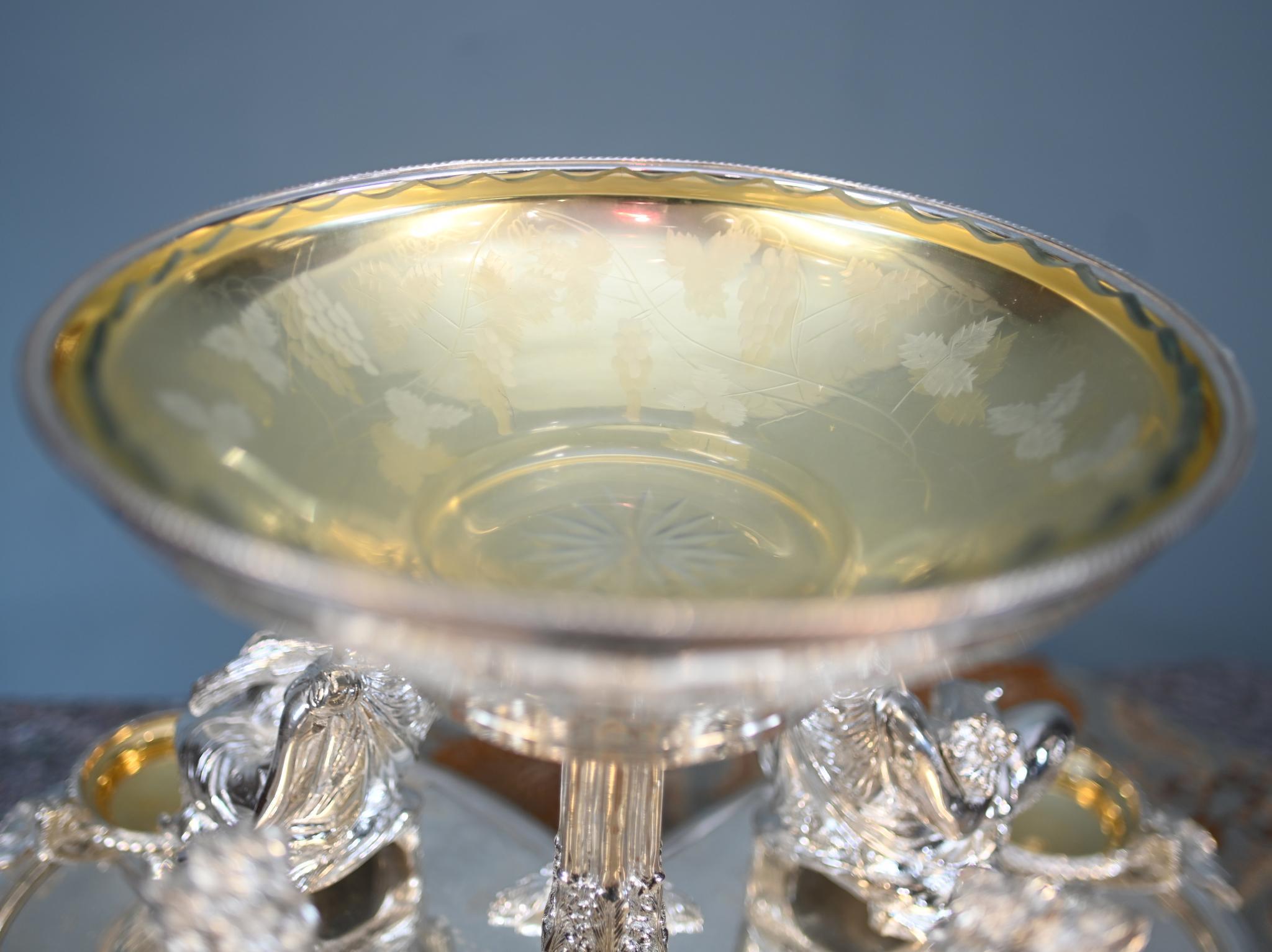 English Silver Plate Centrepiece Monumental Platter Dish Epergne 1930 For Sale 7