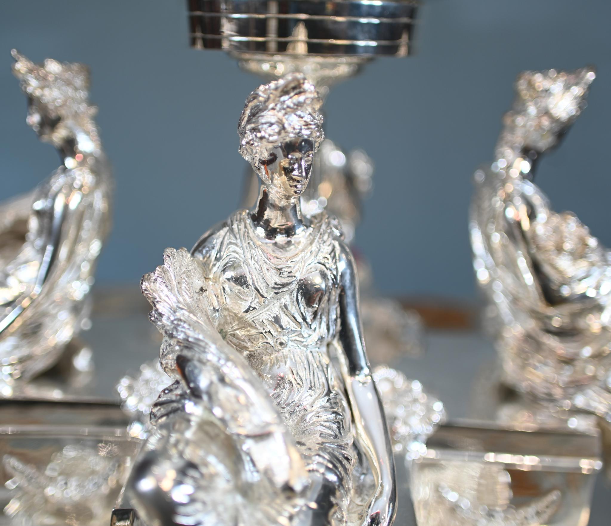 English Silver Plate Centrepiece Monumental Platter Dish Epergne 1930 For Sale 1