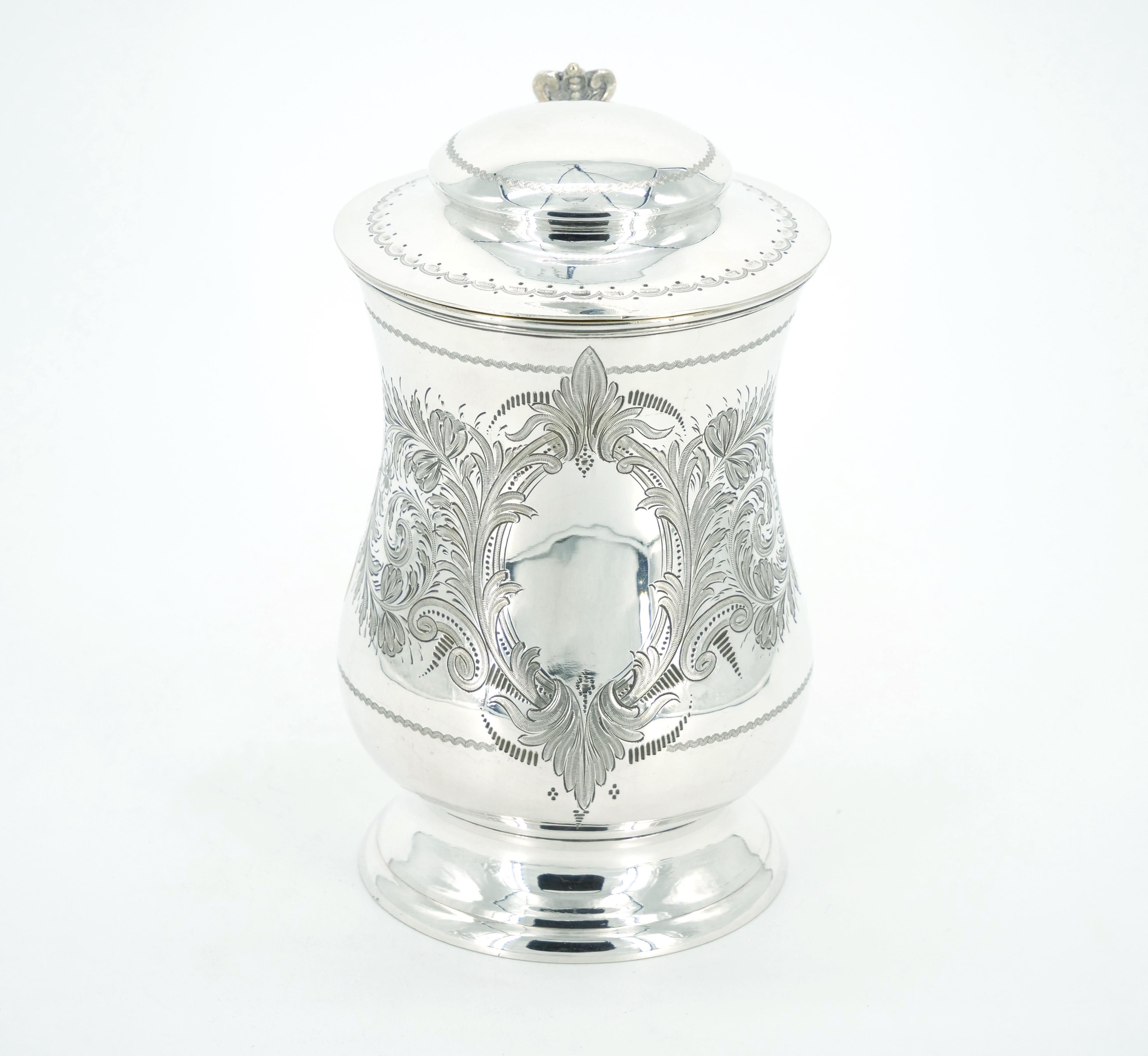 English Silver Plate Engraved Exterior Queen Anne Tankard In Good Condition For Sale In Tarry Town, NY