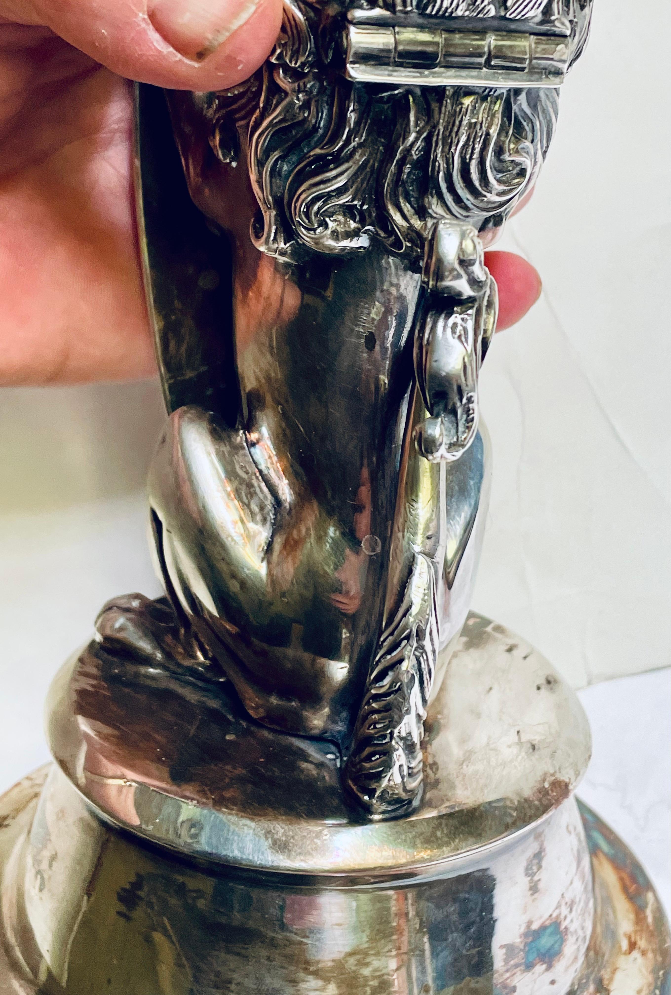Englisch Silber Platte figuralen Löwen Tintenfass Halter im Angebot 8