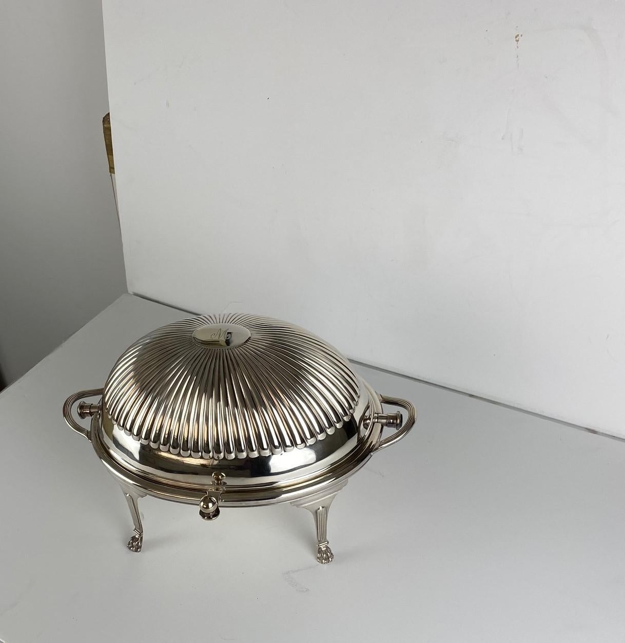 English Silver Plate Roll-Over Serving Dish In Good Condition For Sale In Pomona, CA