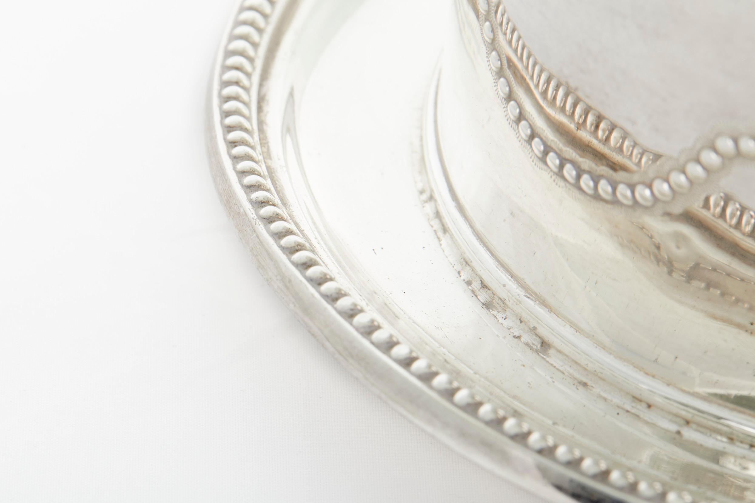 English Silver Plate Tea Caddy / Thin Biscuit For Sale 4