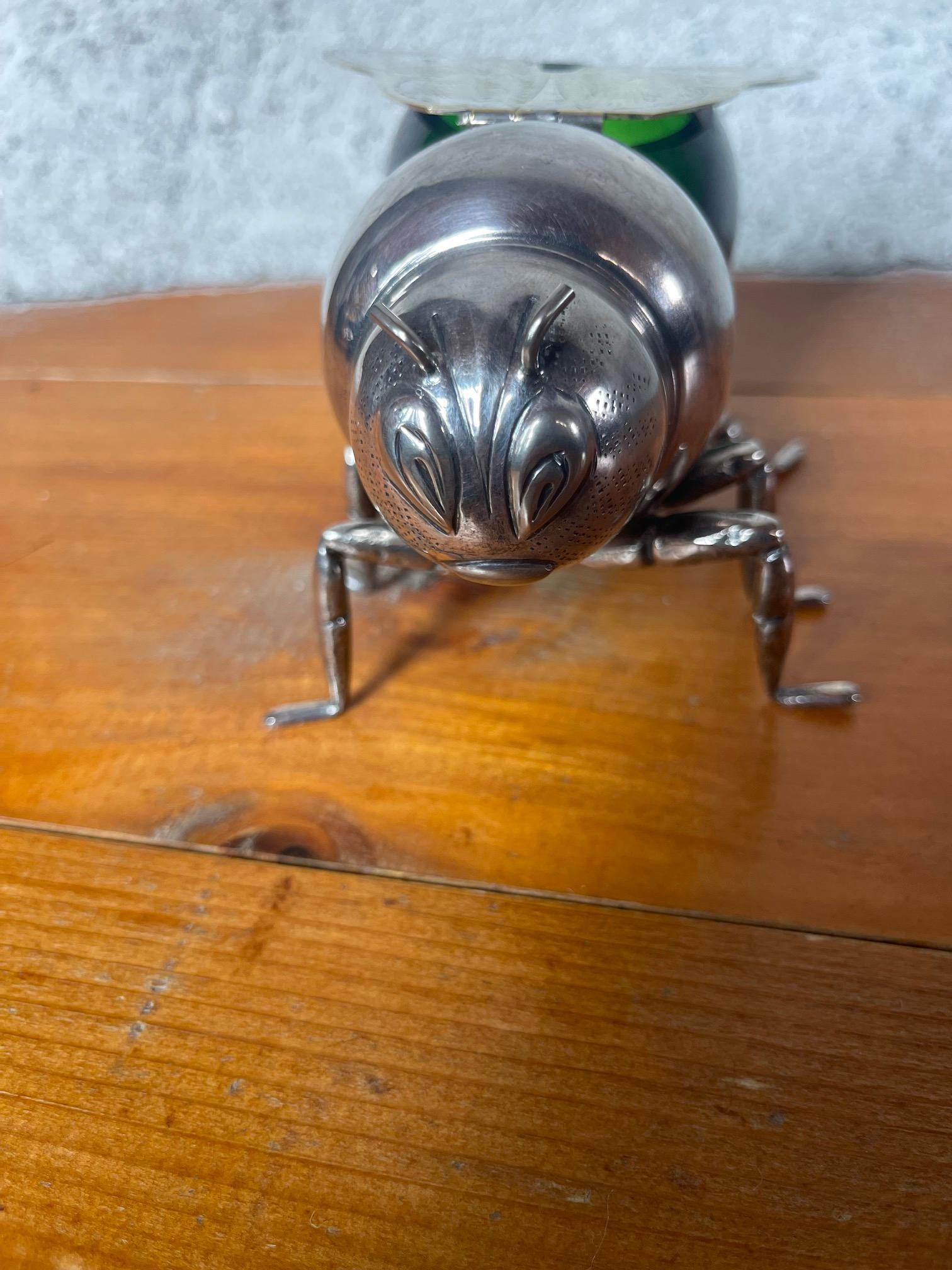 English Silver-Plated and Green Glass Bee Honey Pot, circa 1900 For Sale 6