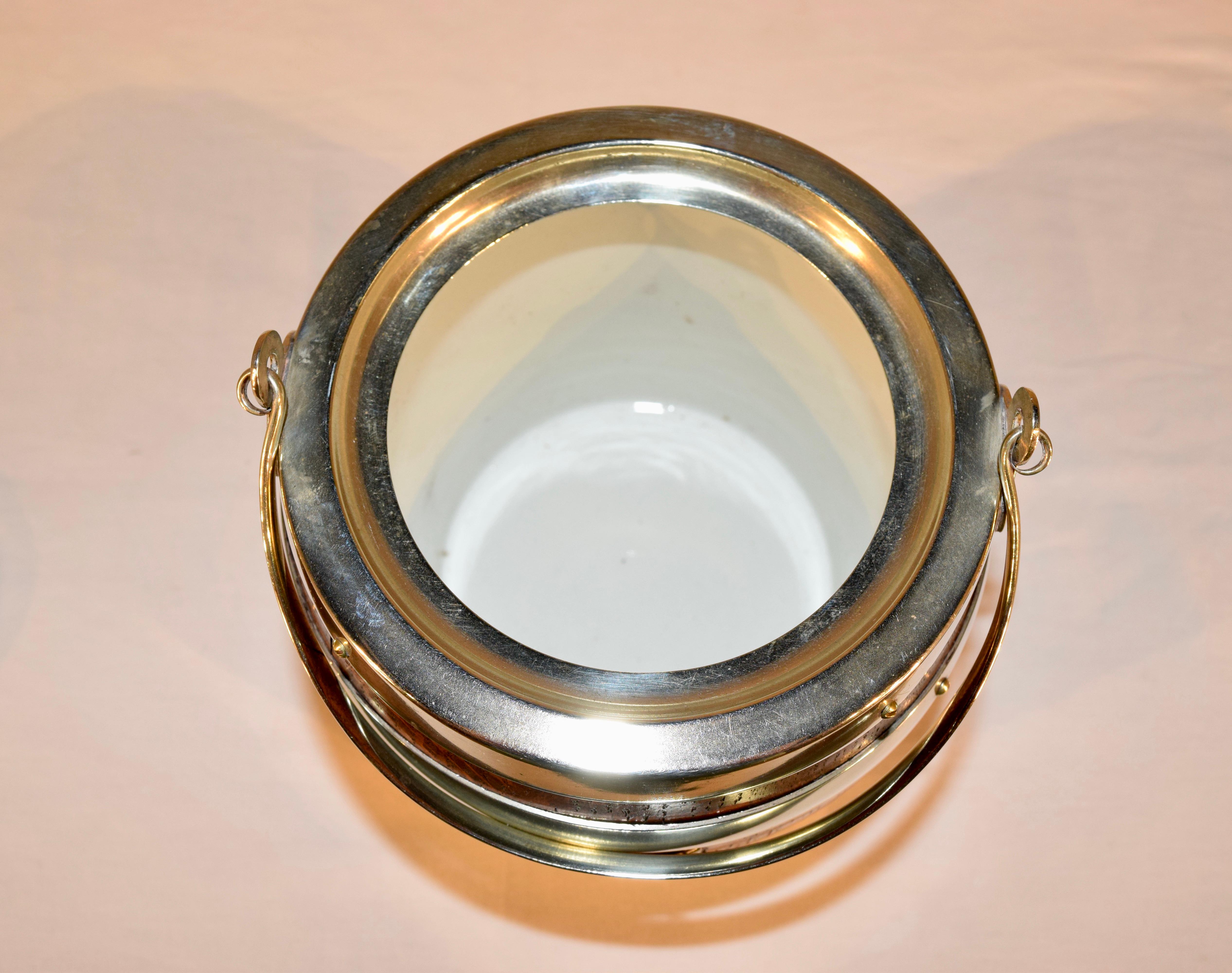 Edwardian English Silver Plated Biscuit Barrel, circa 1900