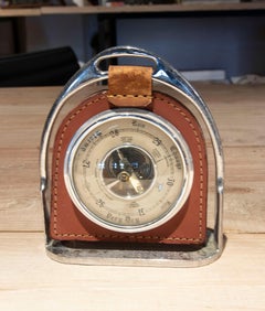Baromètre anglais en bronze argenté couvert avec cuir cousu main