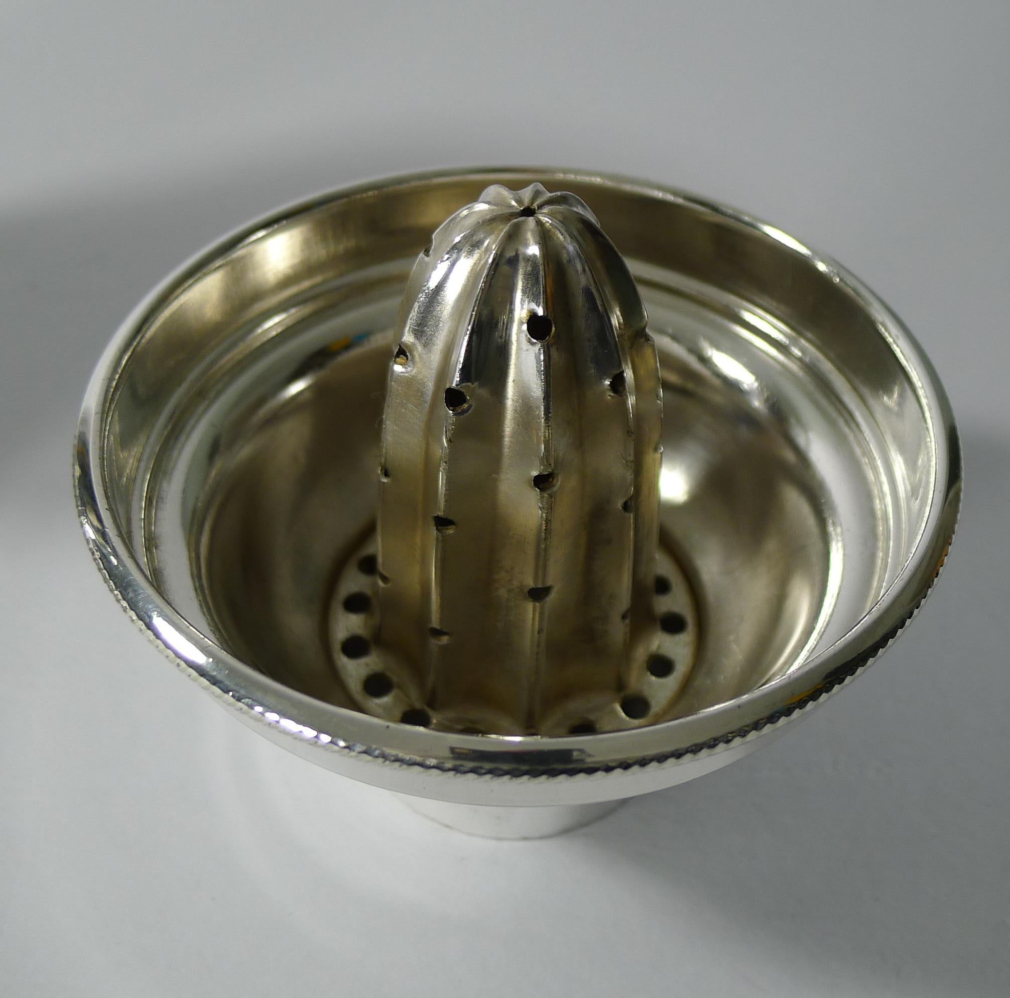 English Silver Plated Cocktail Shaker with Lemon Squeezer, circa 1930 5